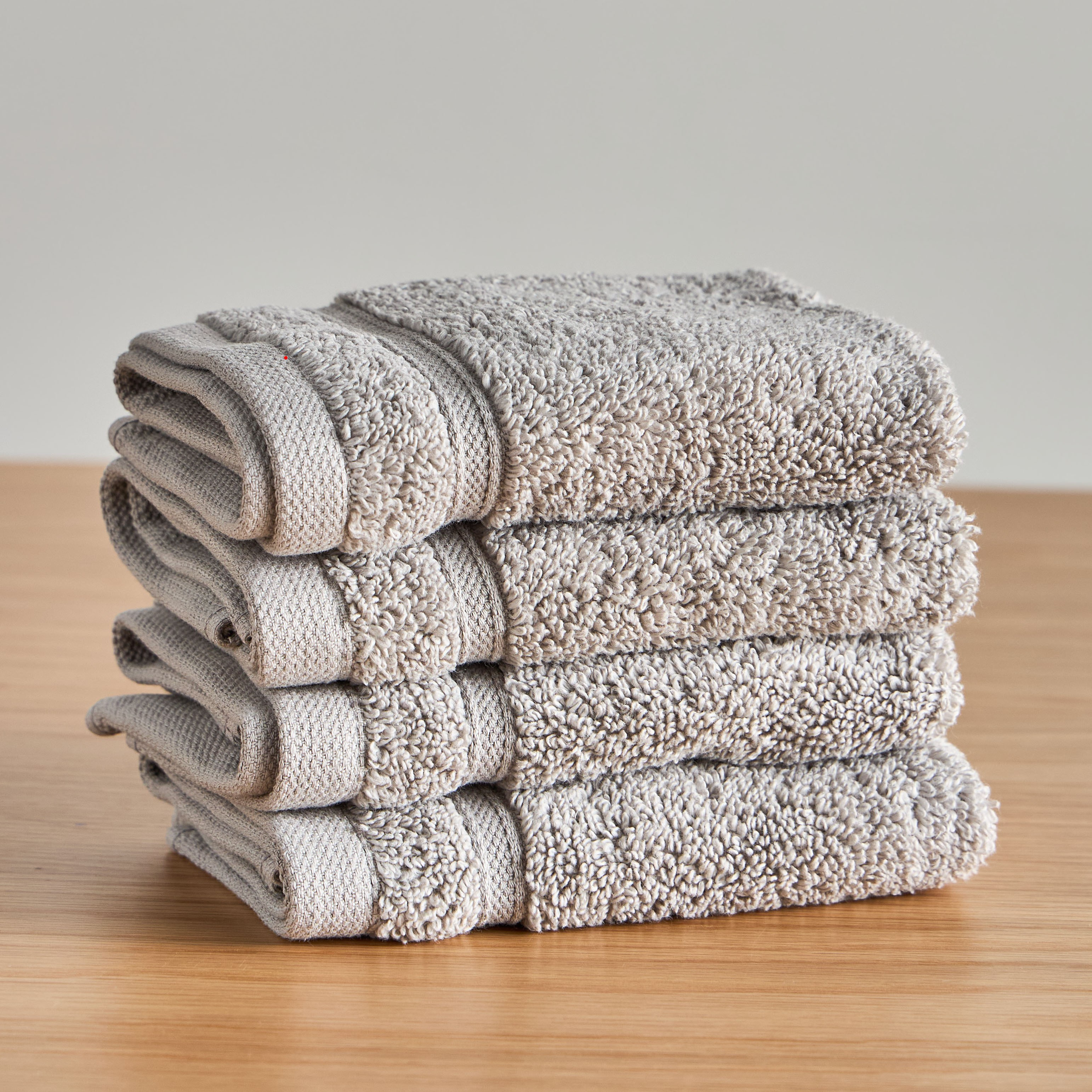 Expressence 4-Piece 560 GSM Cotton Fingertip Towel Set - 33x33 cm-household-bathandlaundry-bathlinen-towels-image-1