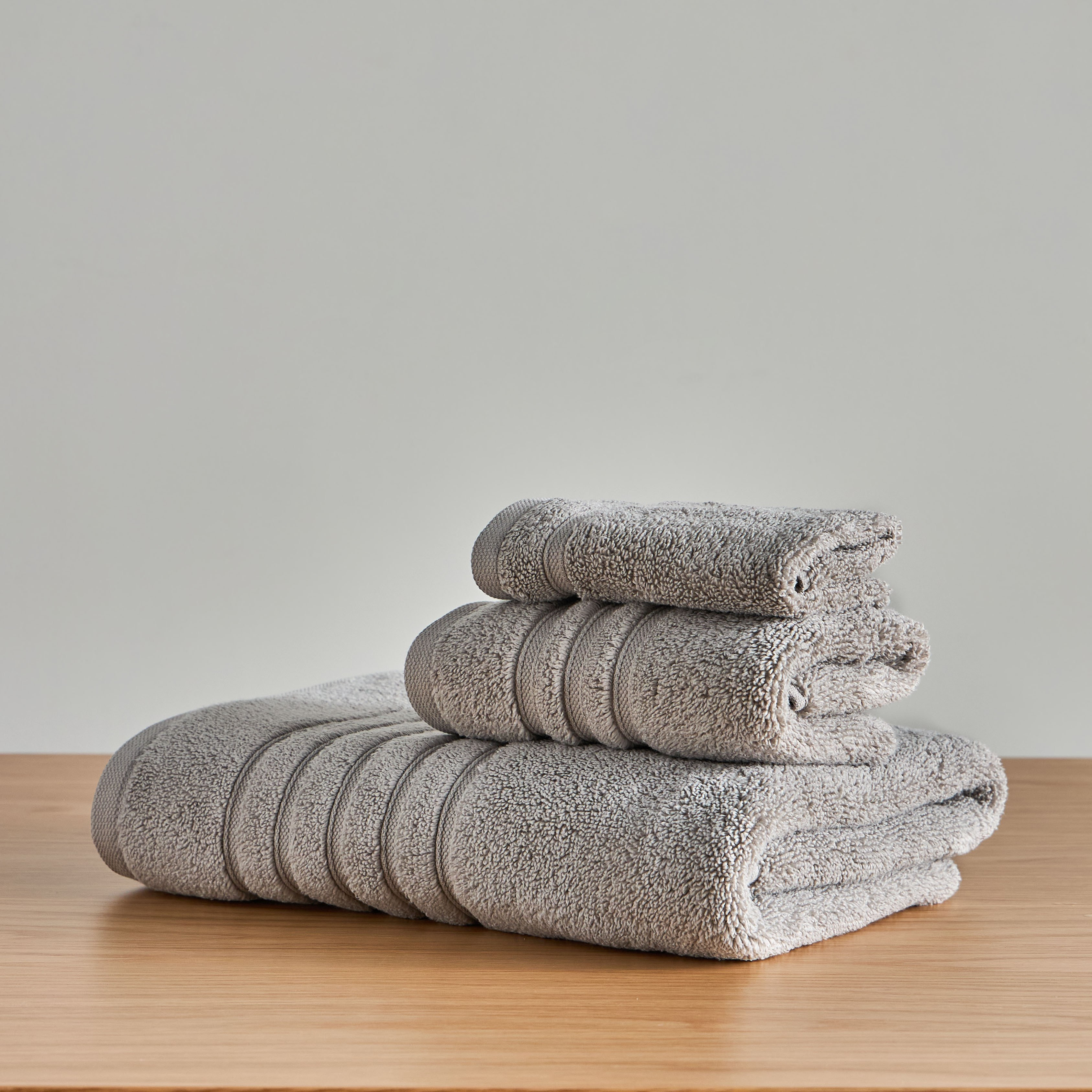 Expressence 4-Piece 560 GSM Cotton Fingertip Towel Set - 33x33 cm-household-bathandlaundry-bathlinen-towels-image-4