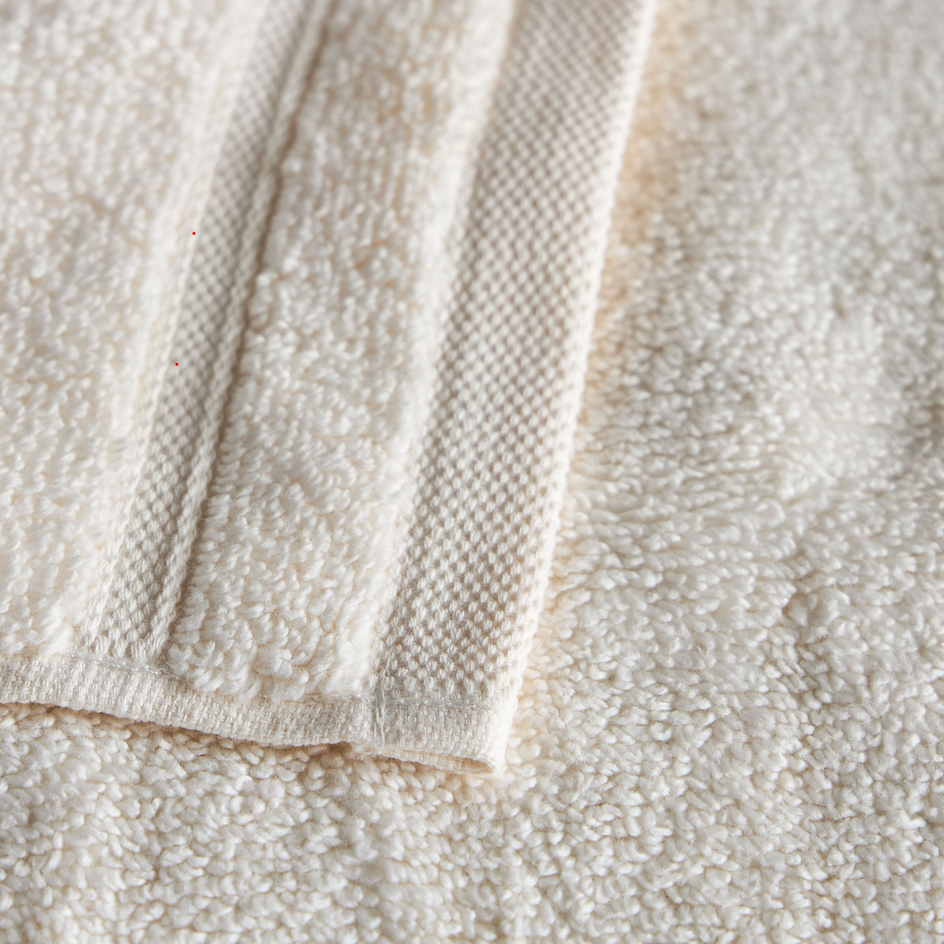 مجموعة مناشف صغيرة قطن 4 قطع بوزن 560 جرام - إكسبريسنس - 33x33 سم-household-bathandlaundry-bathlinen-towels-image-20