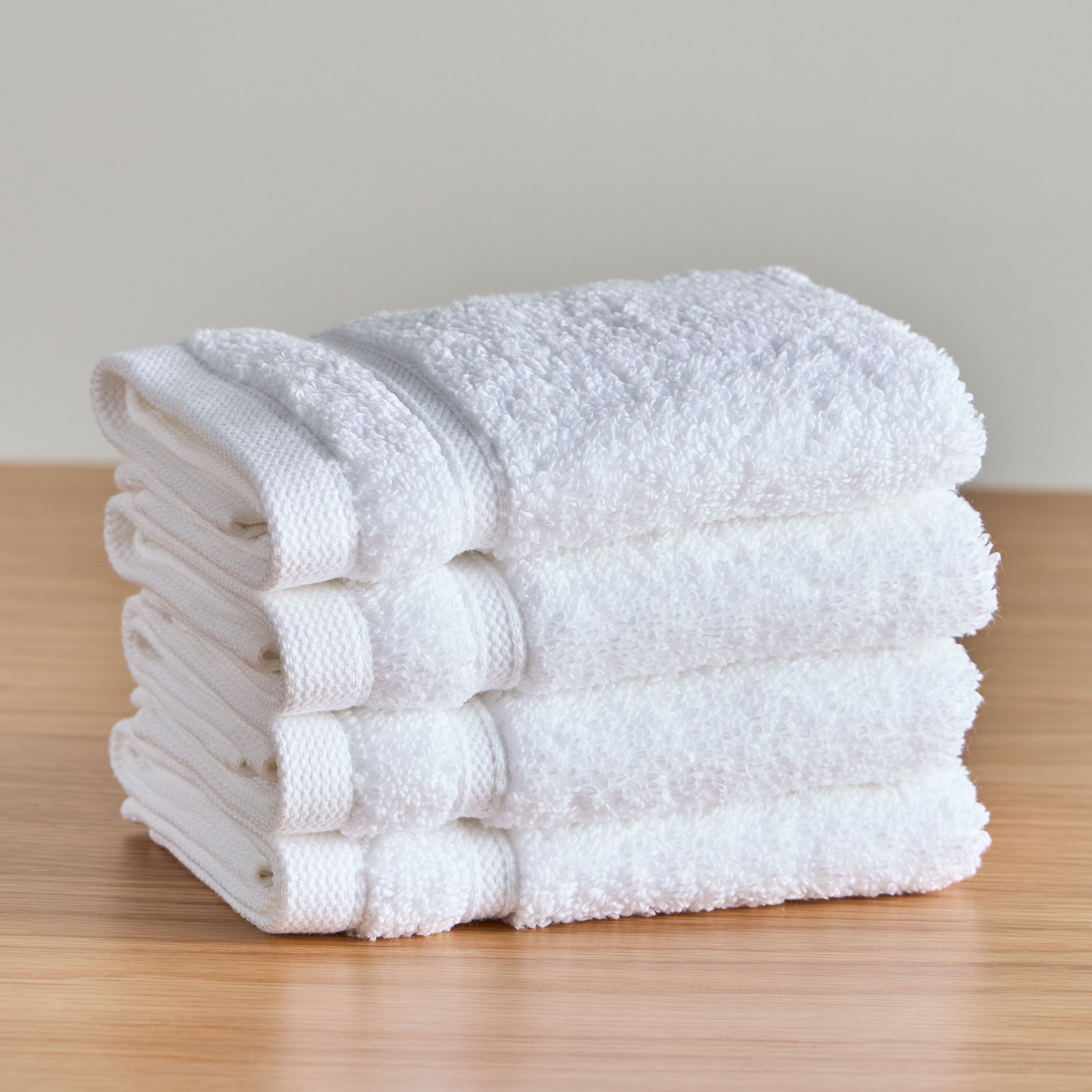 Expressence 4-Piece 560 GSM Cotton Fingertip Towel Set - 33x33 cm-household-bathandlaundry-bathlinen-towels-image-1