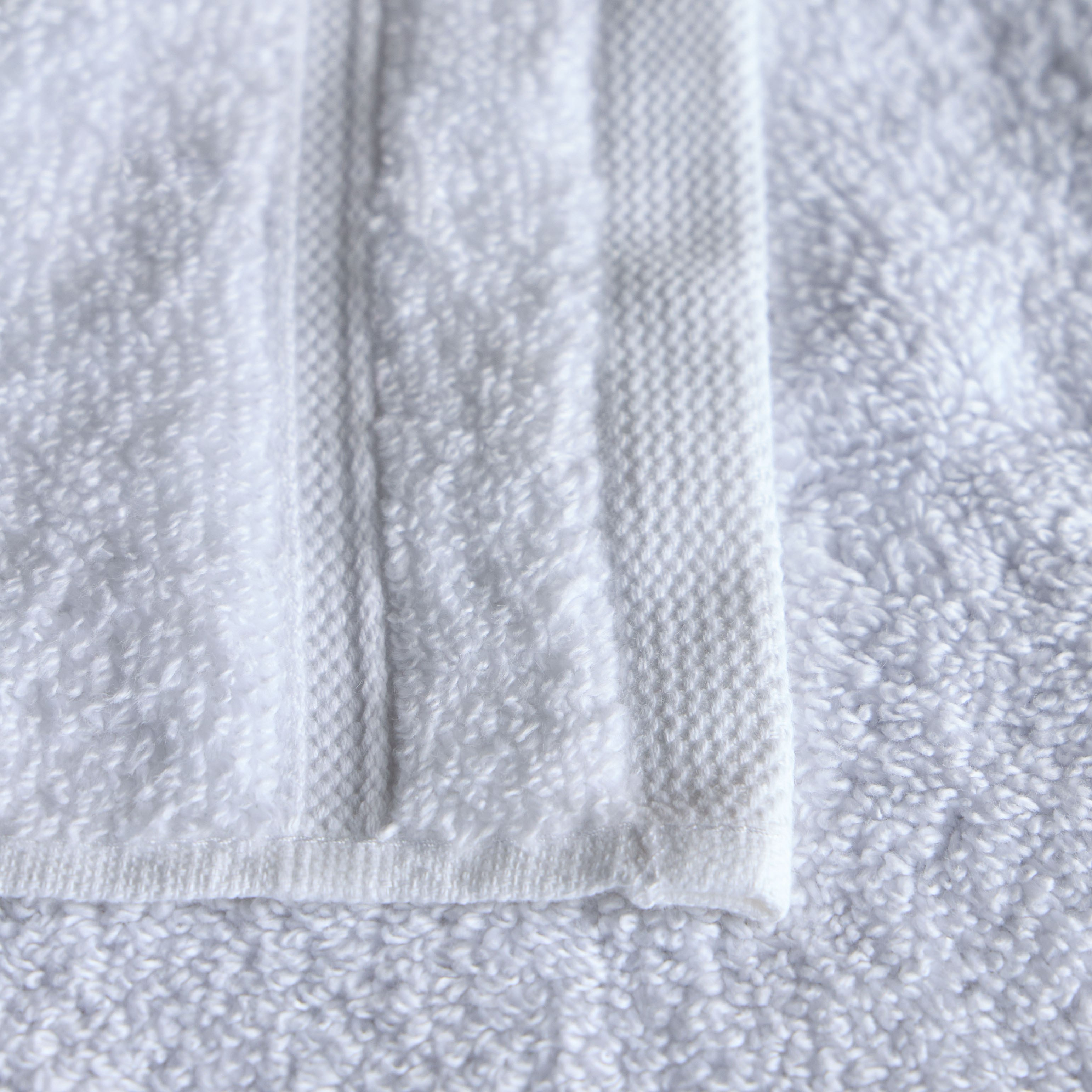 مجموعة مناشف صغيرة قطن 4 قطع بوزن 560 جرام - إكسبريسنس - 33x33 سم-household-bathandlaundry-bathlinen-towels-image-26
