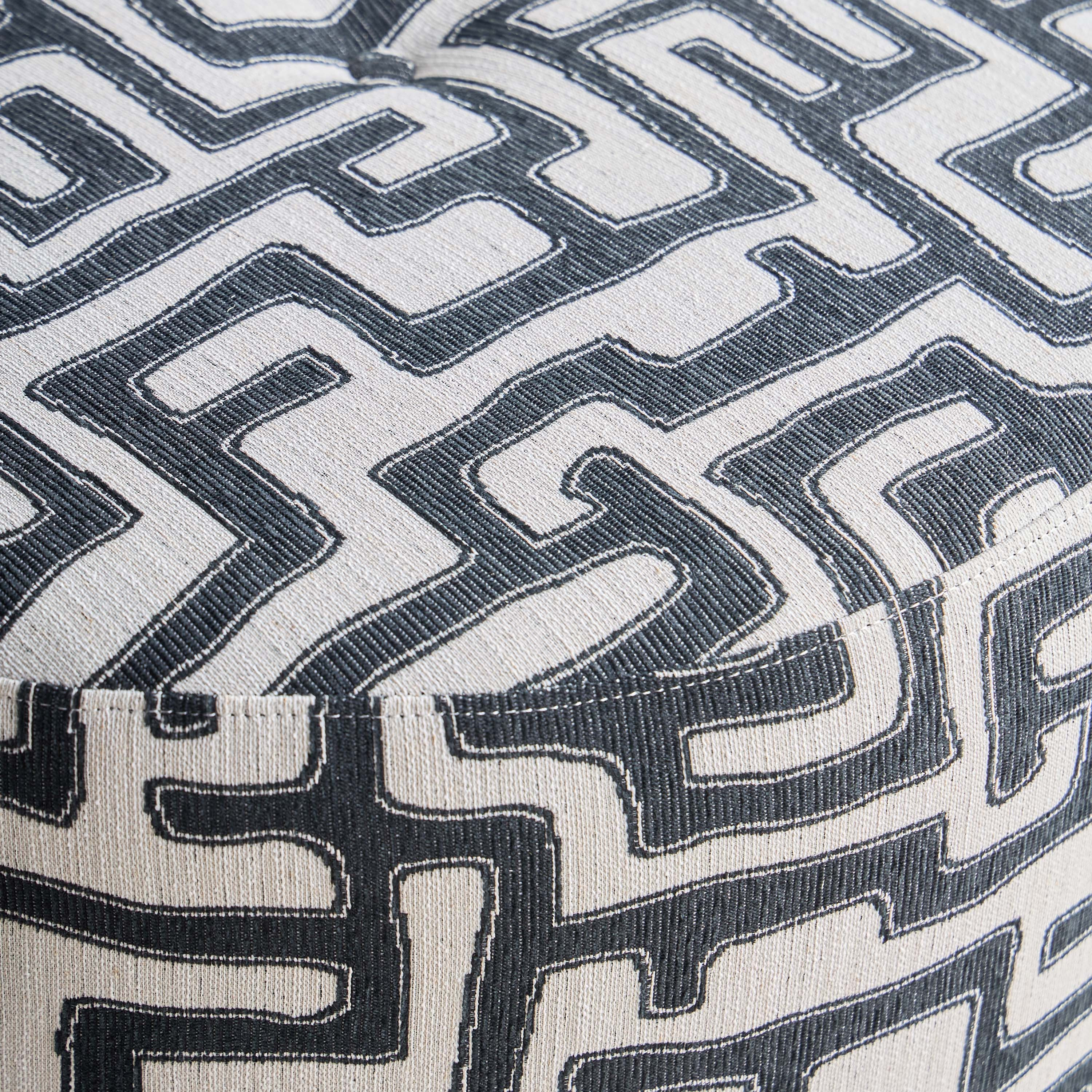 مقعد عثماني قماش - راندل - كبير-furniture-sofaandseating-ottomansbeanbagsandpoufs-image-3