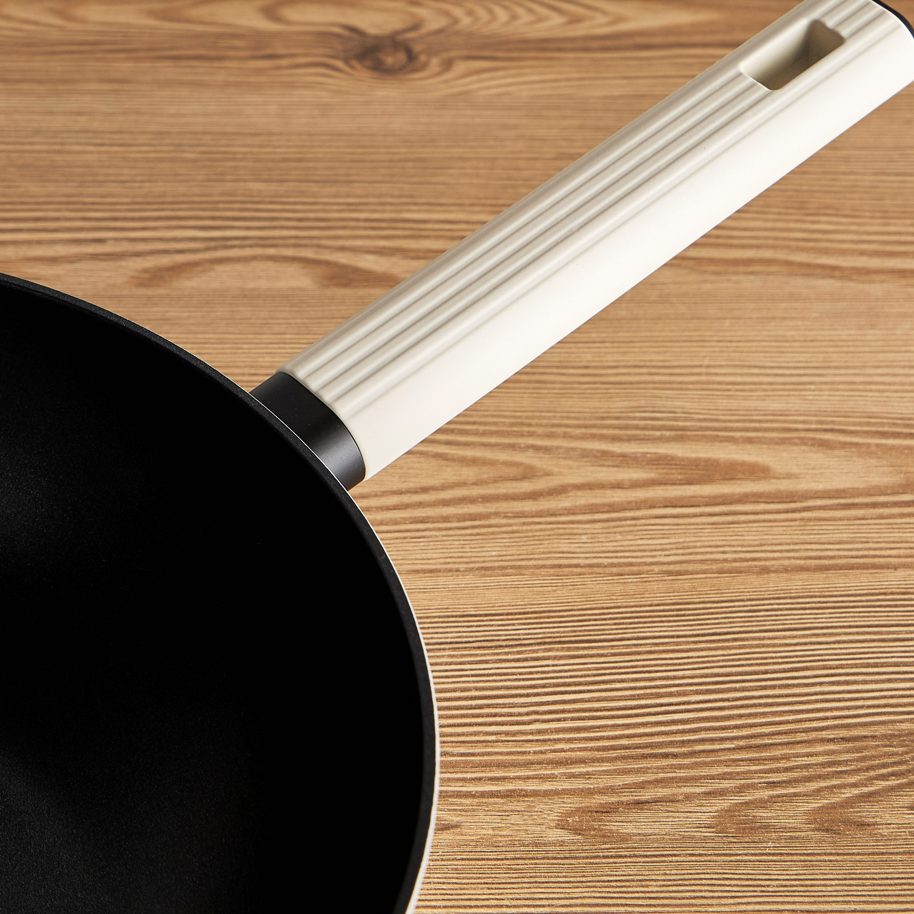 Fazzo Forged Aluminium Wok - 30 cm-household-kitchen-cookware-potsandpans-image-3