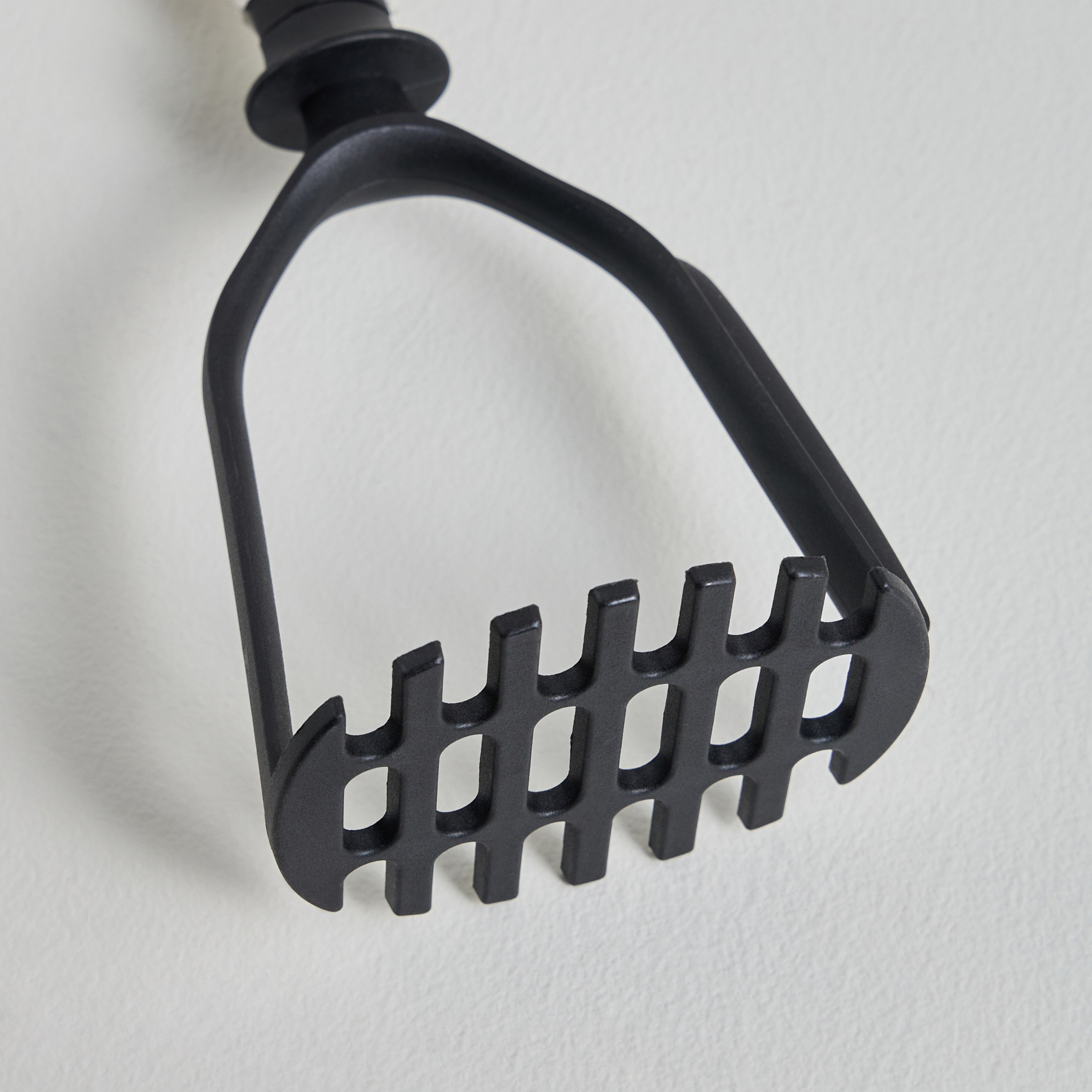 Fazzo Potato Masher-household-kitchen-kitchentoolsandutensils-cookingutensils-image-2