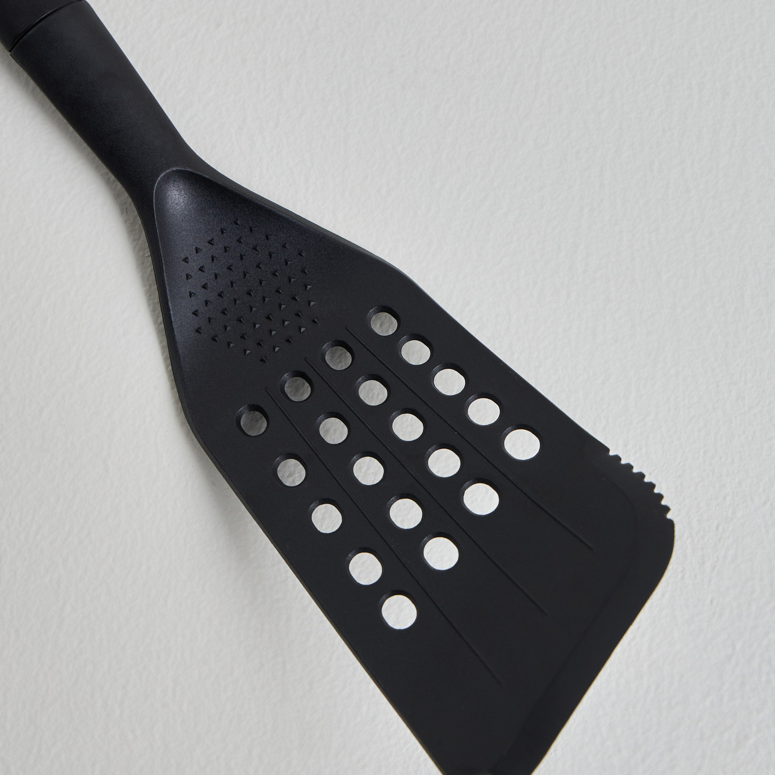 Fazzo Slotted Turner-household-kitchen-kitchentoolsandutensils-cookingutensils-image-2