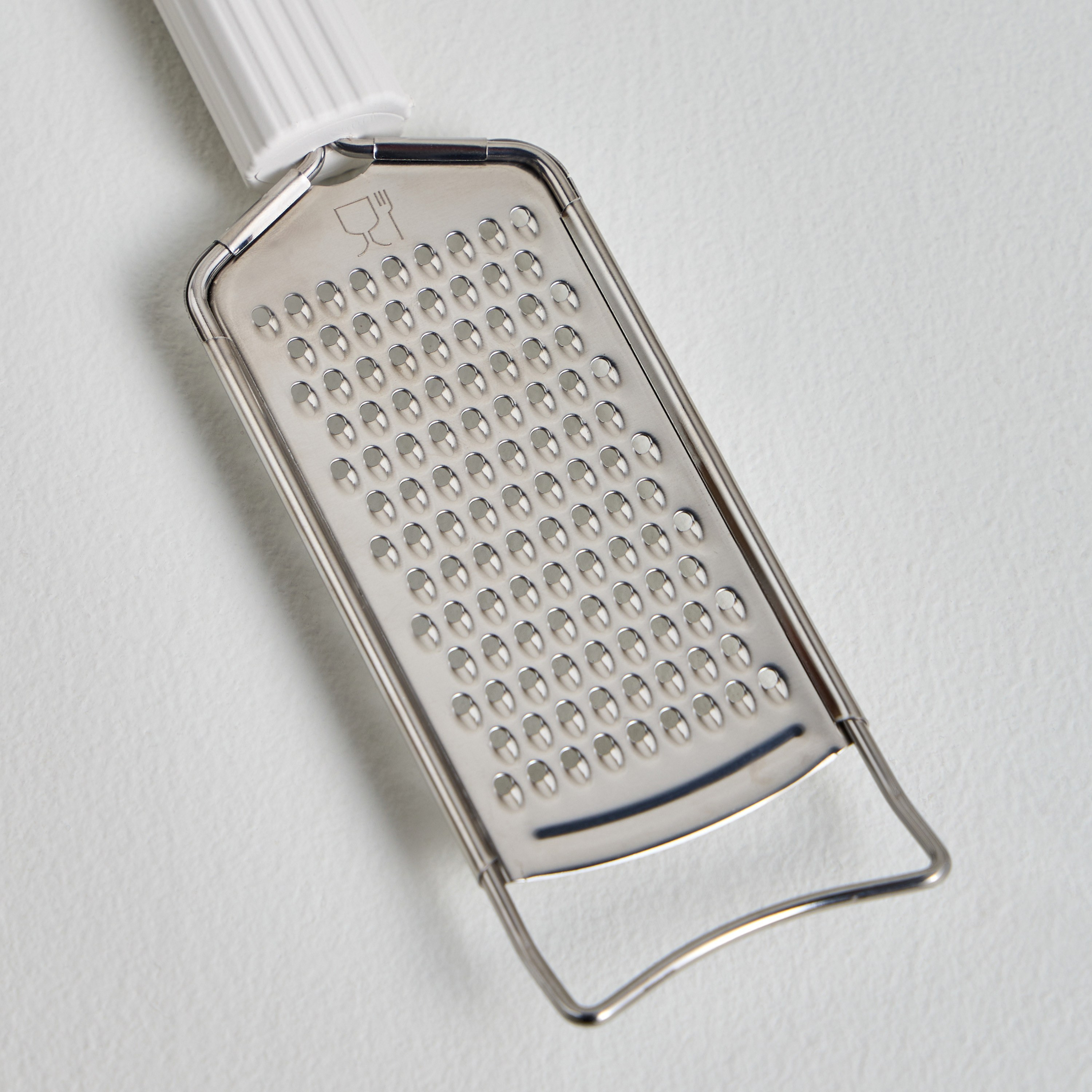 Fazzo Grater-household-kitchen-kitchentoolsandutensils-cookingutensils-image-2
