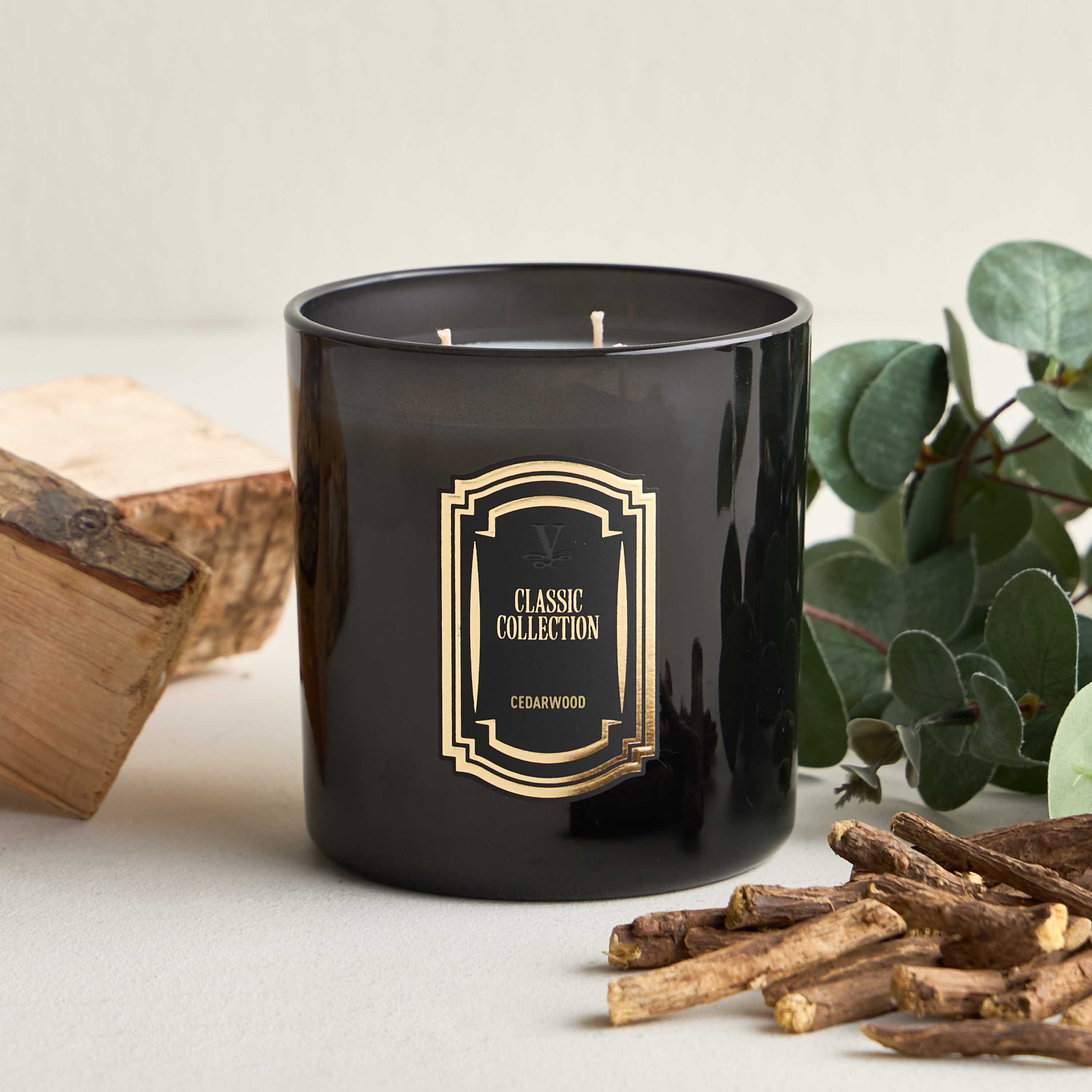 جرة شمعة معطرة برائحة خشب الأرز - فيلا هيرمانوس - 70 ساعة-household-homefragrance-candles-image-1