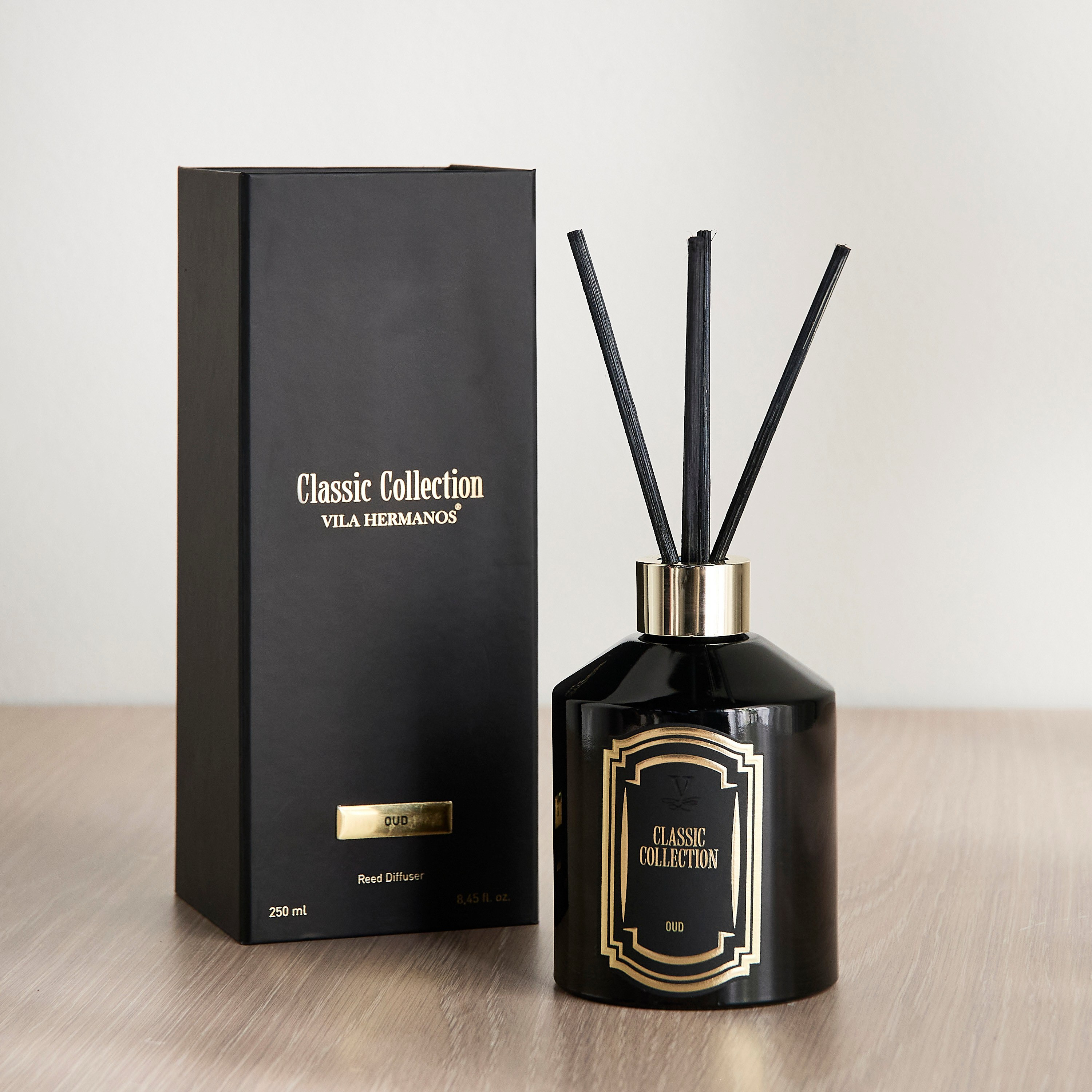 Vila Hermanos LX Vila Classic Oud Reed Diffuser - 250 ml-household-homefragrance-reeddiffusers-image-2