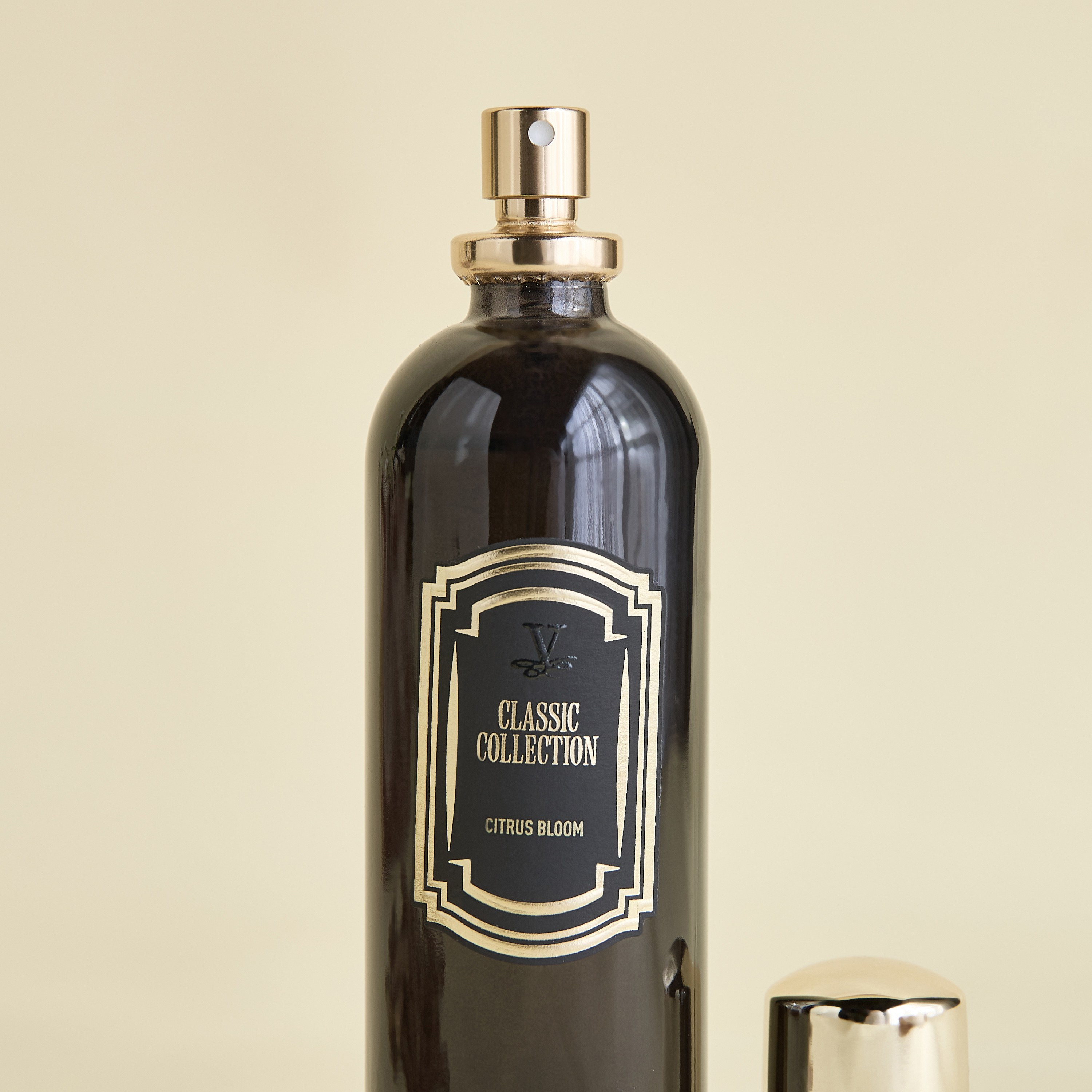 Vila Hermanos Classic Citrus Bloom Room Spray - 100 ml-household-homefragrance-homesprays-image-3