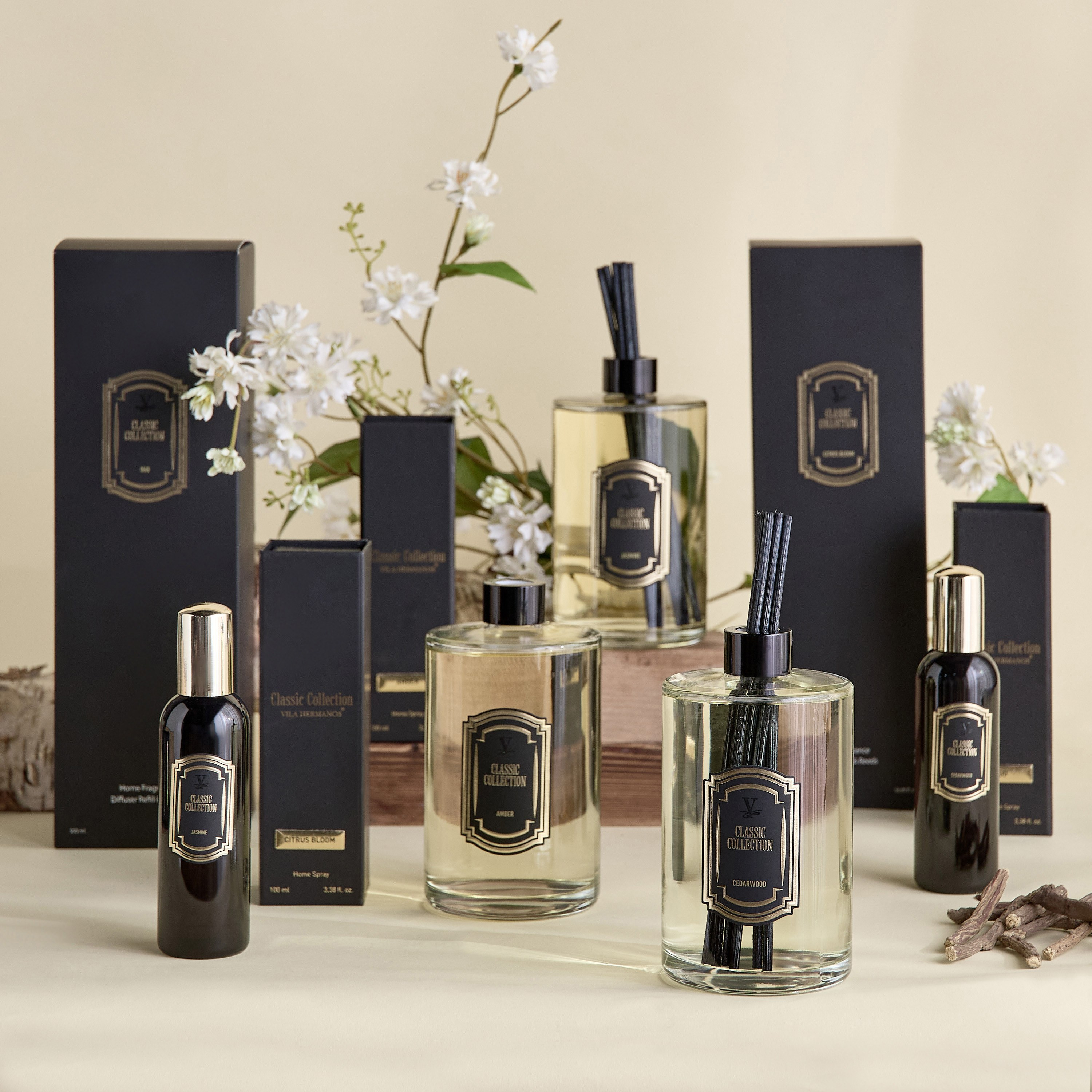 بخاخ معطر للغرف كلاسيك عود - فيلا هيرمانوس - 100 مل-household-homefragrance-homesprays-image-4