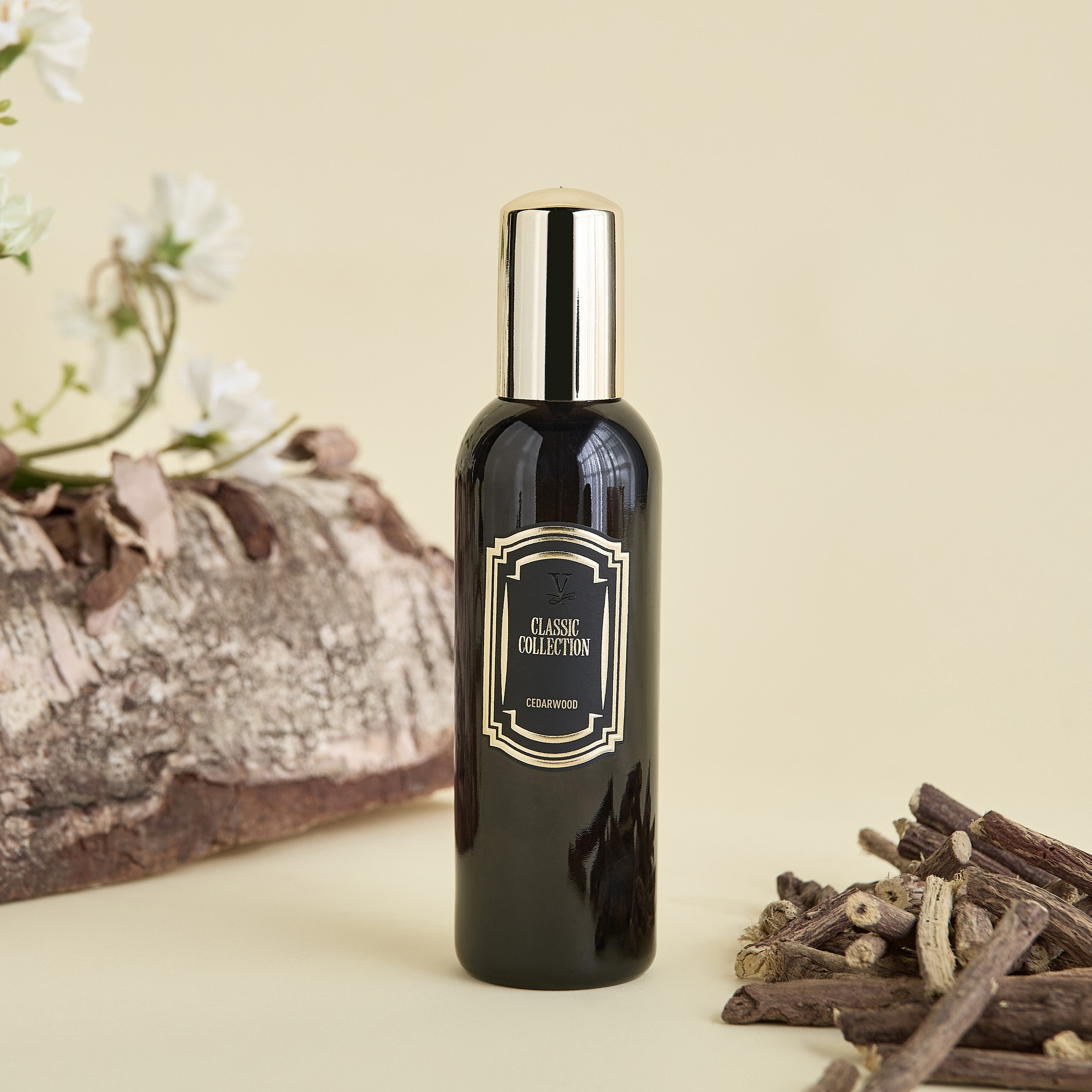 Vila Hermanos Classic Cedarwood Room Spray - 100 ml