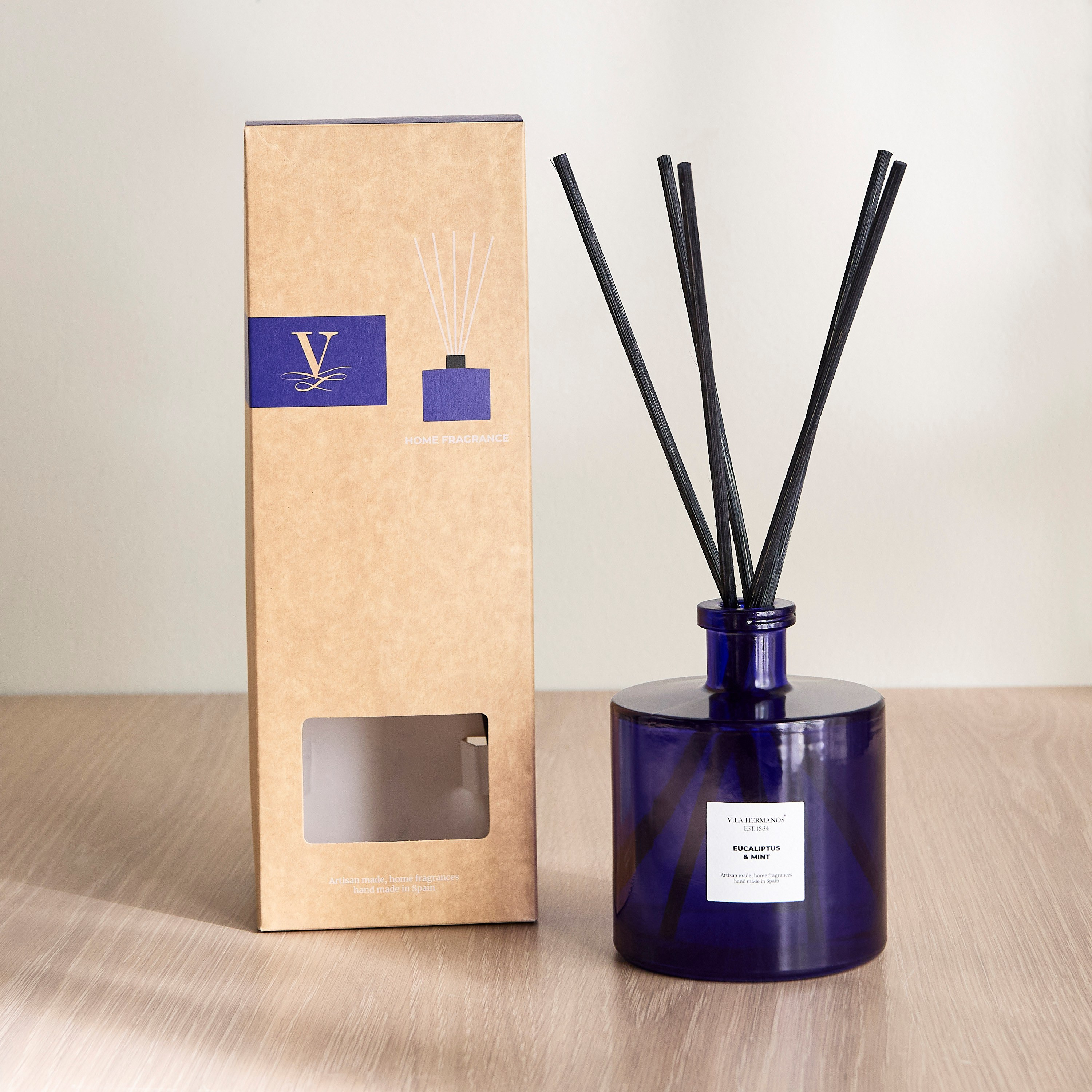 موزع عطور بالأعواد برائحة الأوكالبتوس والنعناع - فيلا هيرمانوس - 500 مل-household-homefragrance-reeddiffusers-image-2