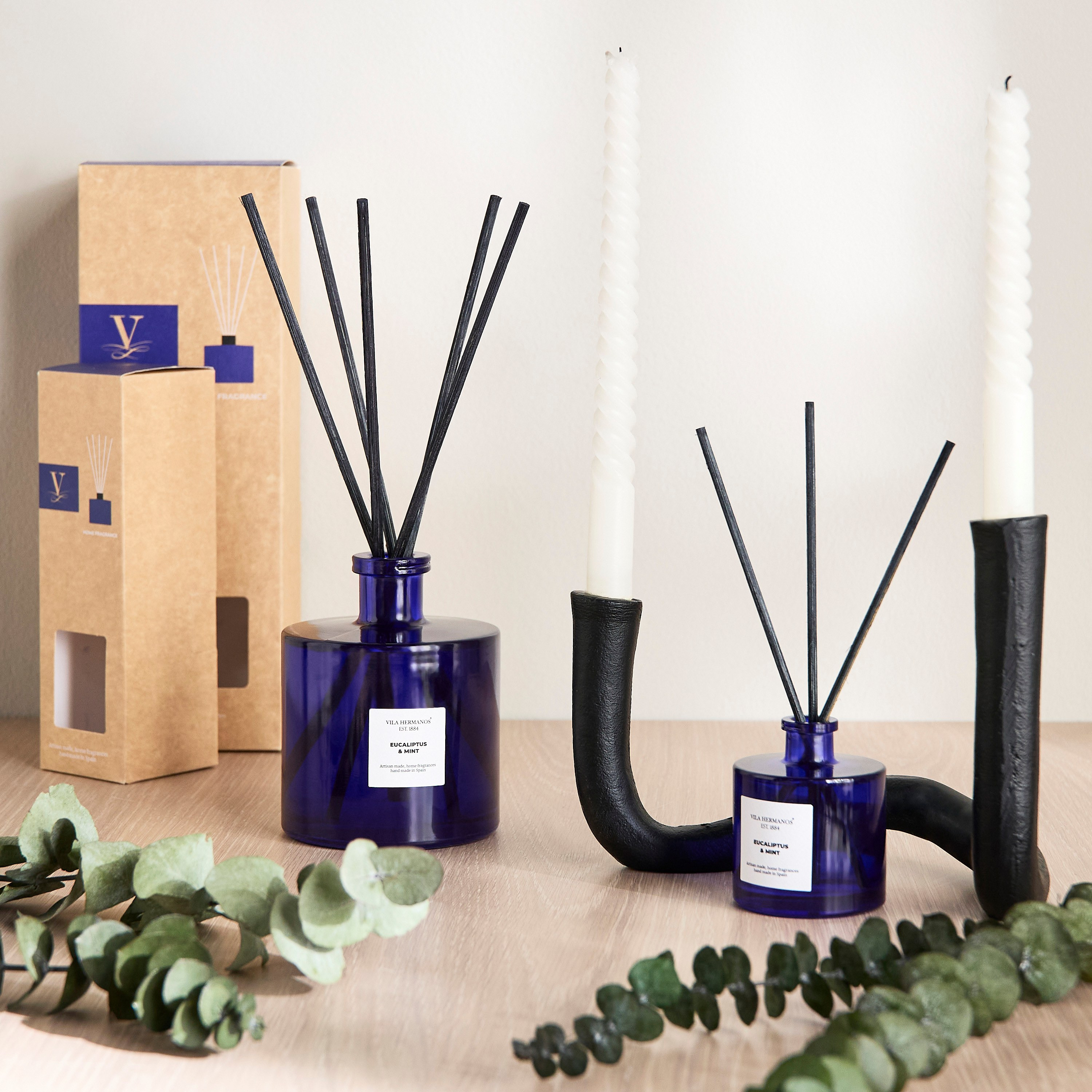 موزع عطور بالأعواد برائحة الأوكالبتوس والنعناع - فيلا هيرمانوس - 500 مل-household-homefragrance-reeddiffusers-image-4