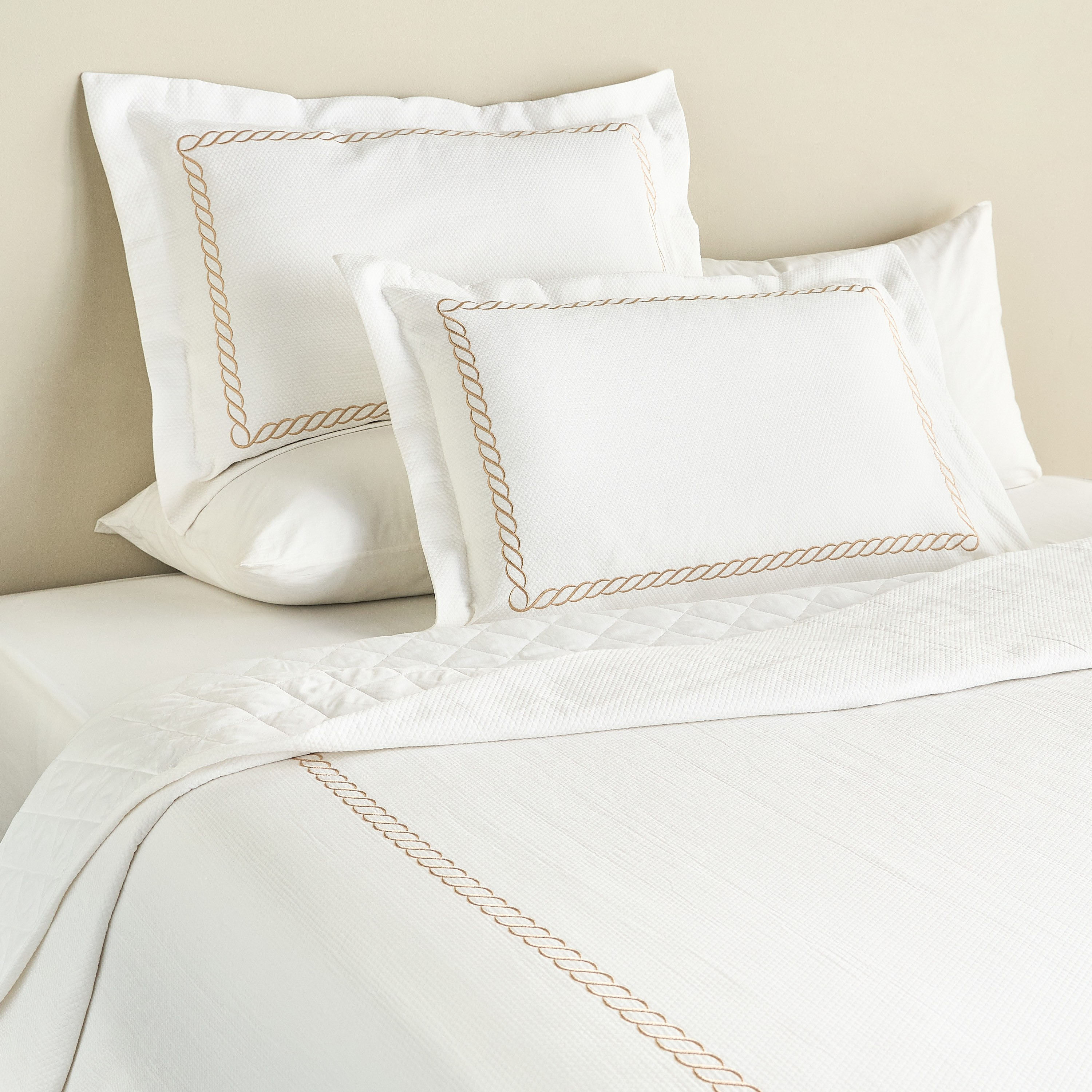 Geneva Cotton Quilted 3-Piece King Bedspread Set - 240x260 cm-household-bedding-comfortersandbedspreads-bedspreads-image-1