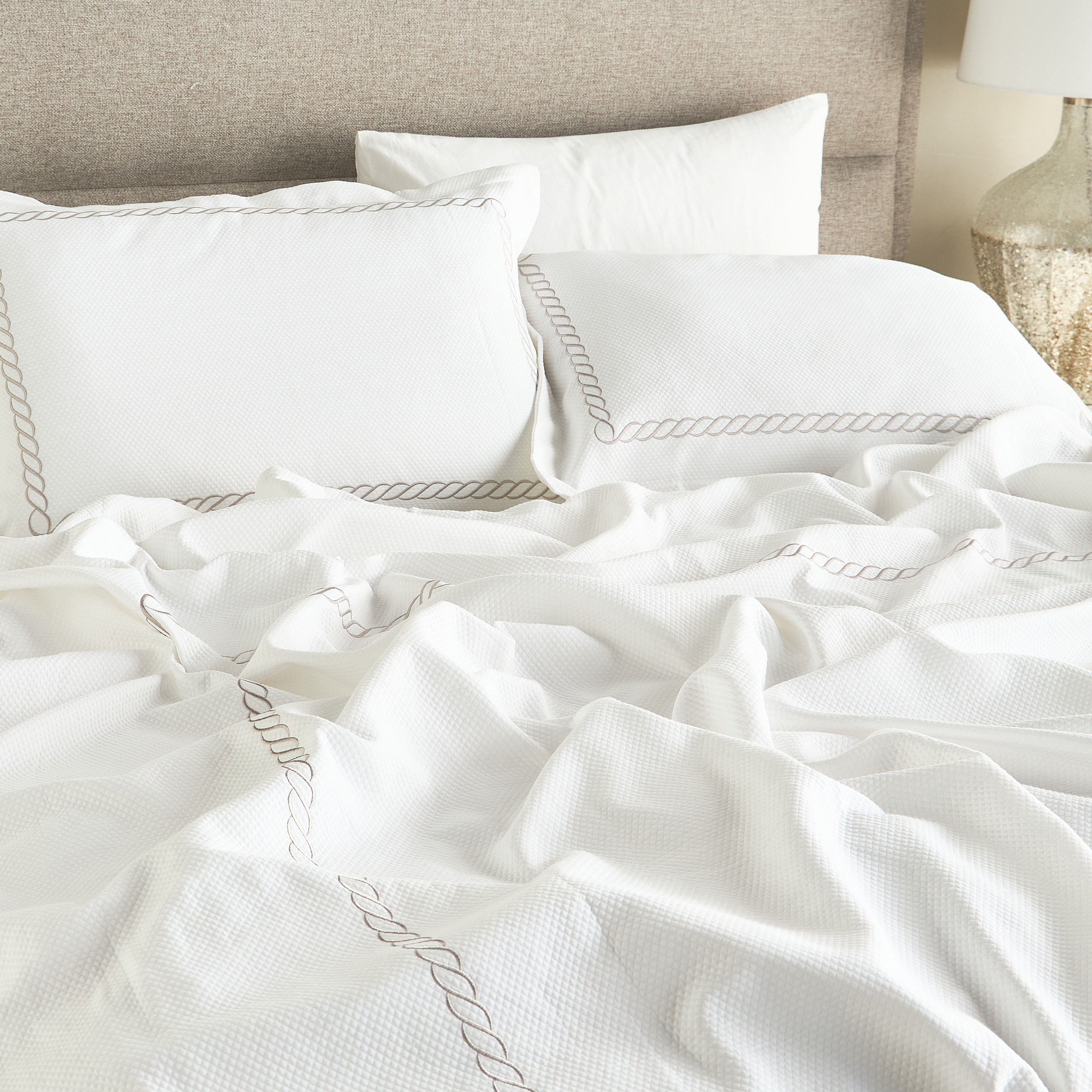 Geneva Cotton Quilted 3-Piece King Bedspread Set - 240x260 cm-household-bedding-comfortersandbedspreads-bedspreads-image-5