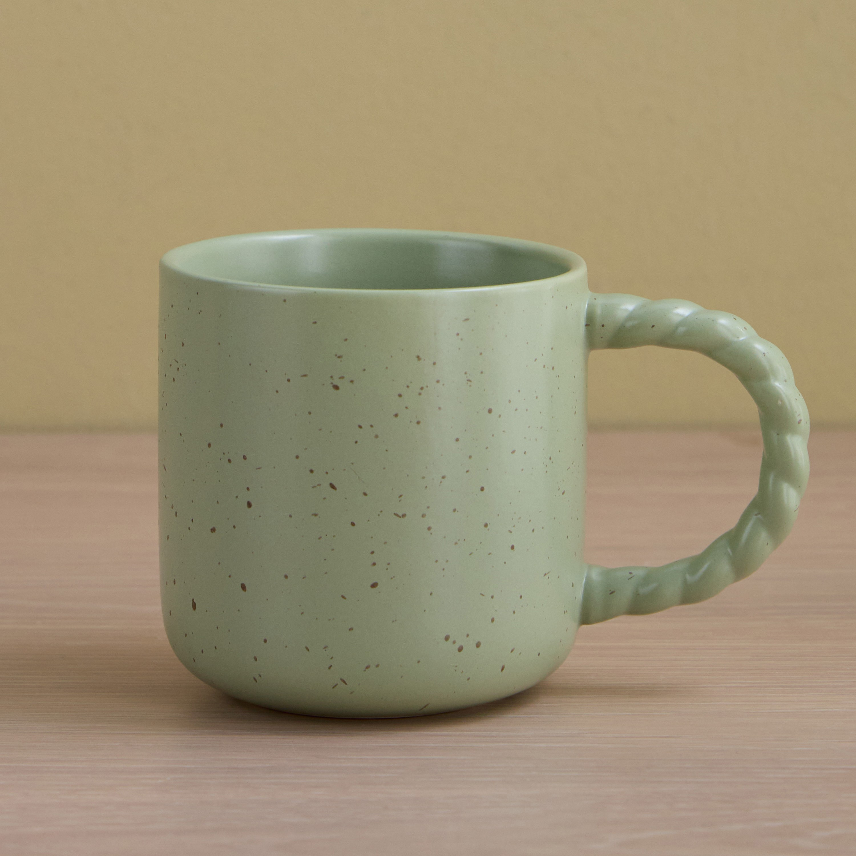 Earl Porcelain Mug - 420 ml-household-dining-teaandcoffee-mugsandcups-image-1
