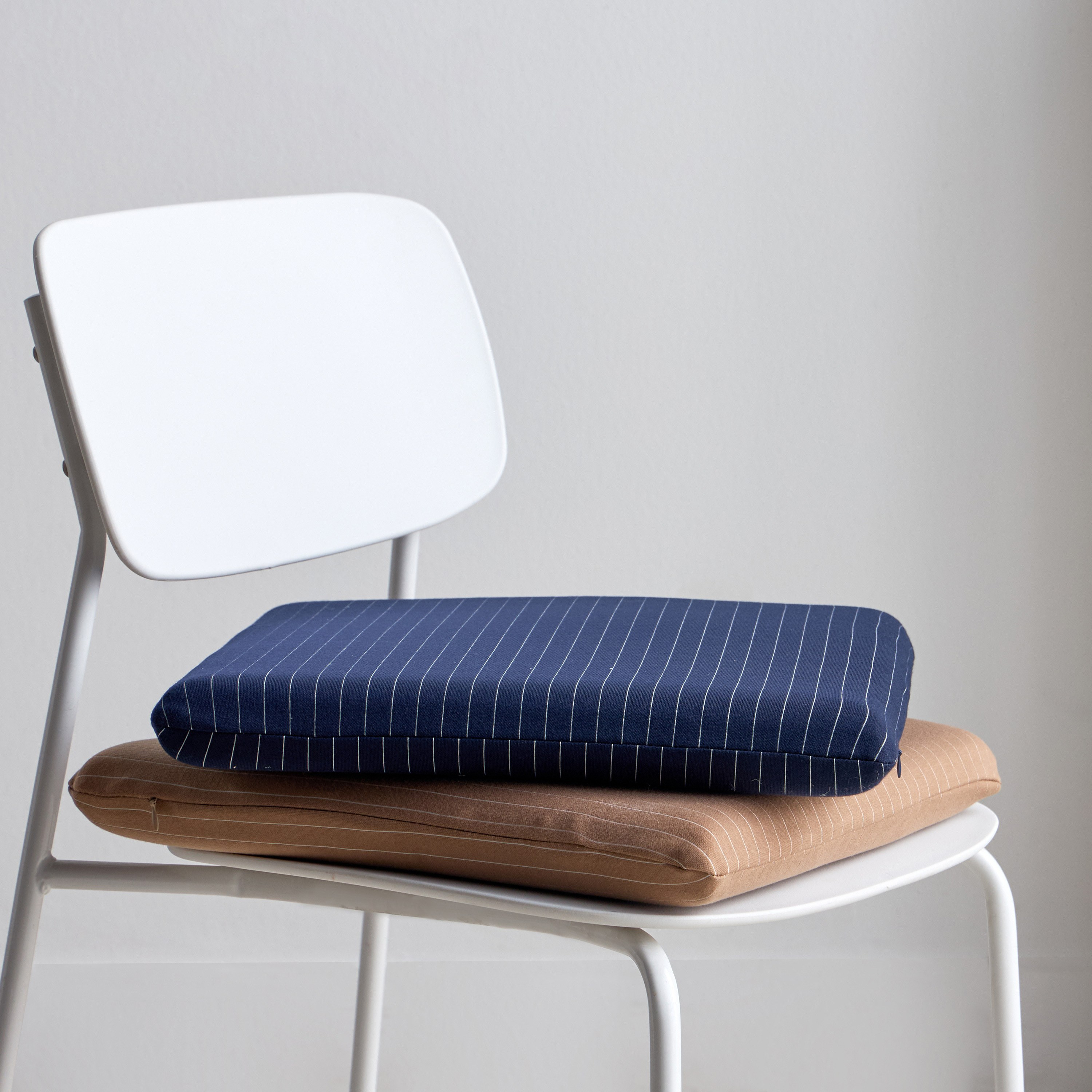 Saya Chair Pad - 40x40 cm-household-cushionsandthrows-chairpads-image-3