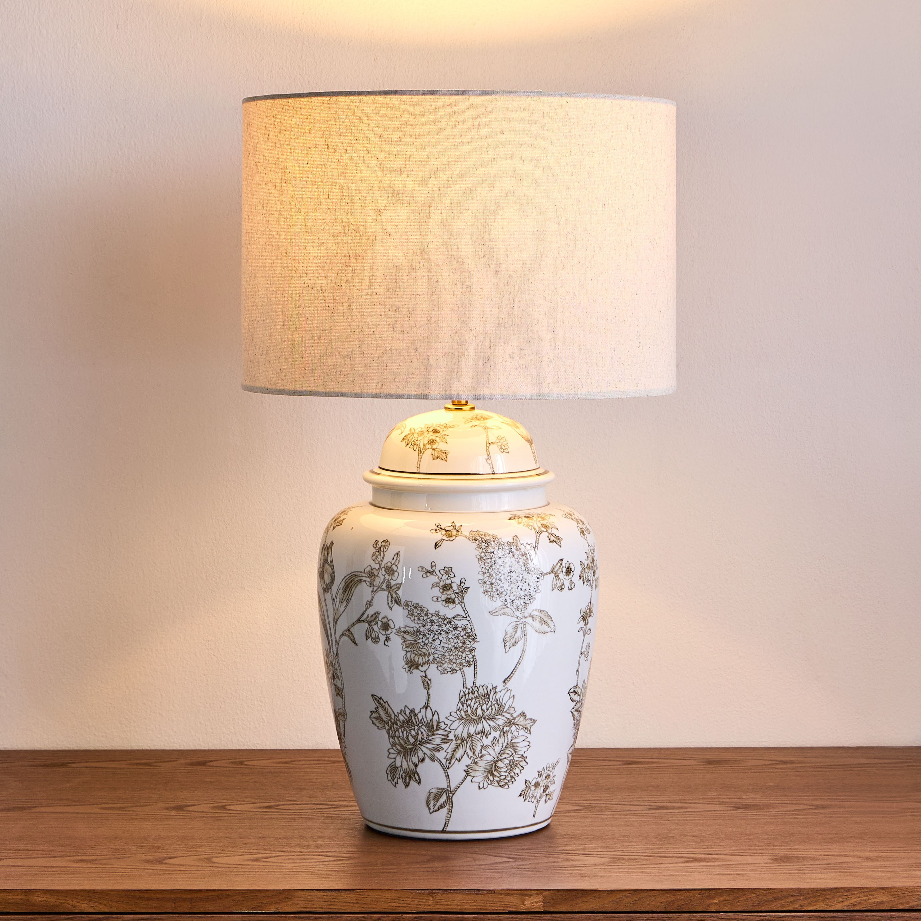 Yankee Ceramic Table Lamp - 63 cm-household-lighting-tableanddesklamps-image-2