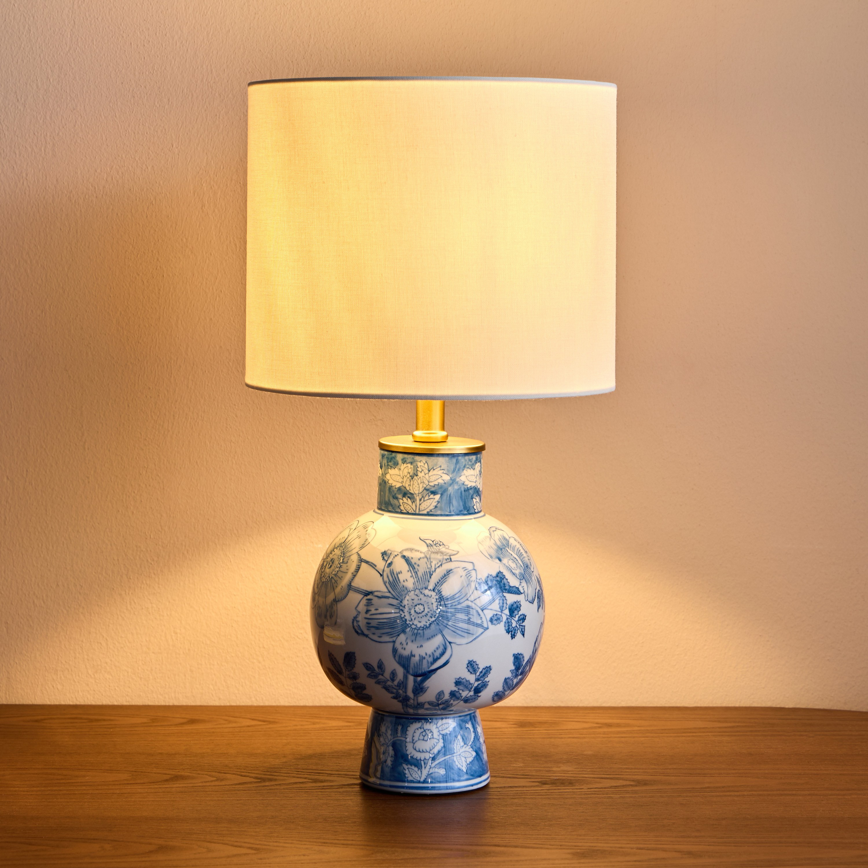 Yaella Ceramic Table Lamp - 53 cm-household-lighting-tableanddesklamps-image-2