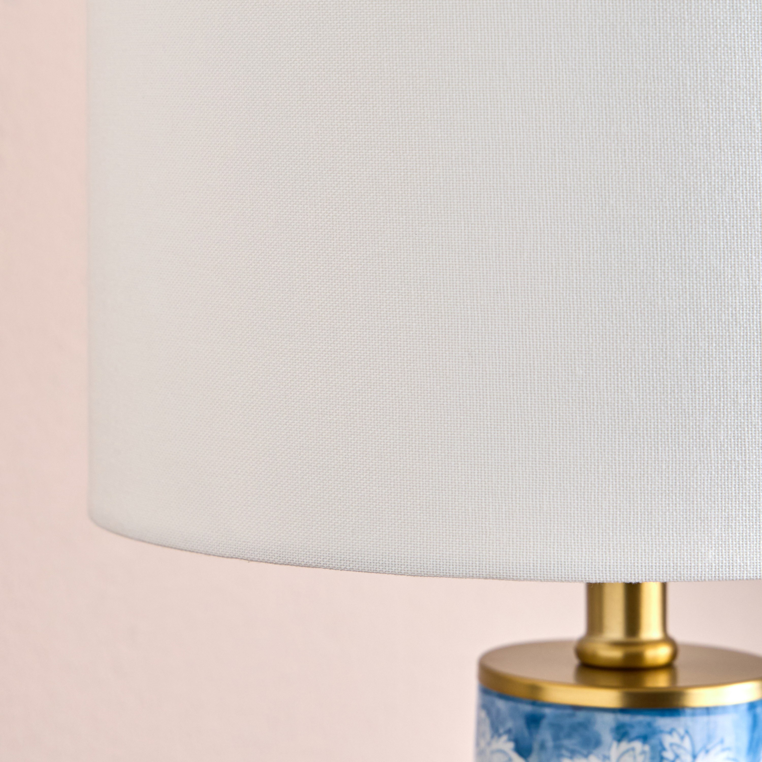Yaella Ceramic Table Lamp - 53 cm-household-lighting-tableanddesklamps-image-3
