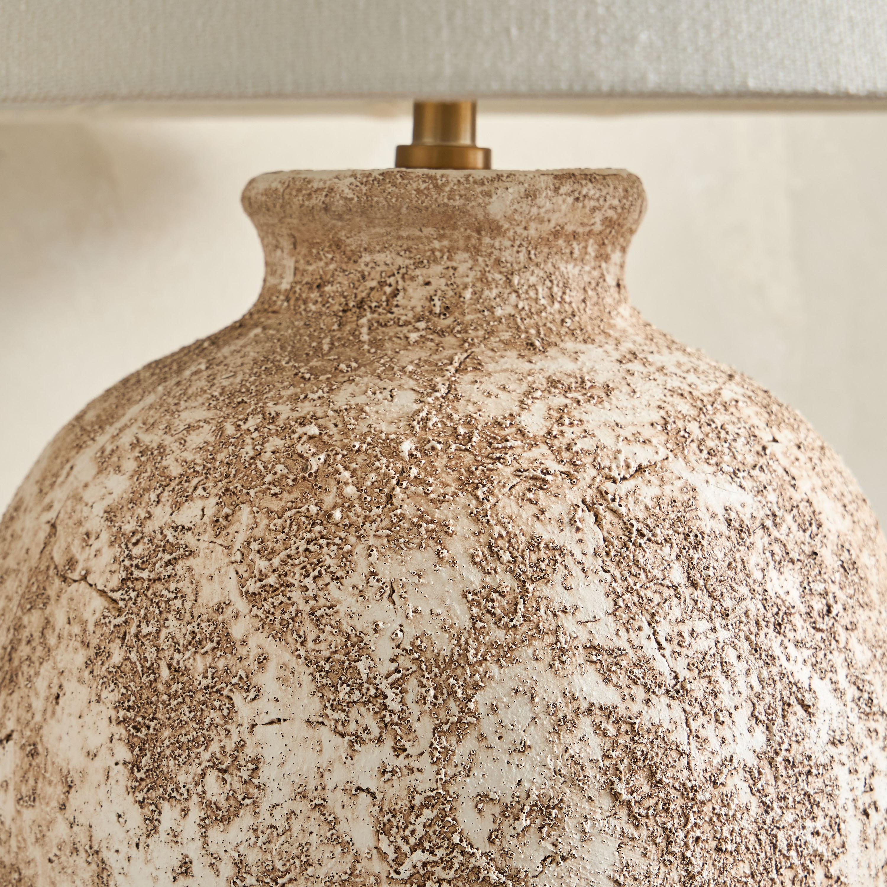 Caelus Polyresin Table Lamp - 76 cm-household-lighting-tableanddesklamps-image-3