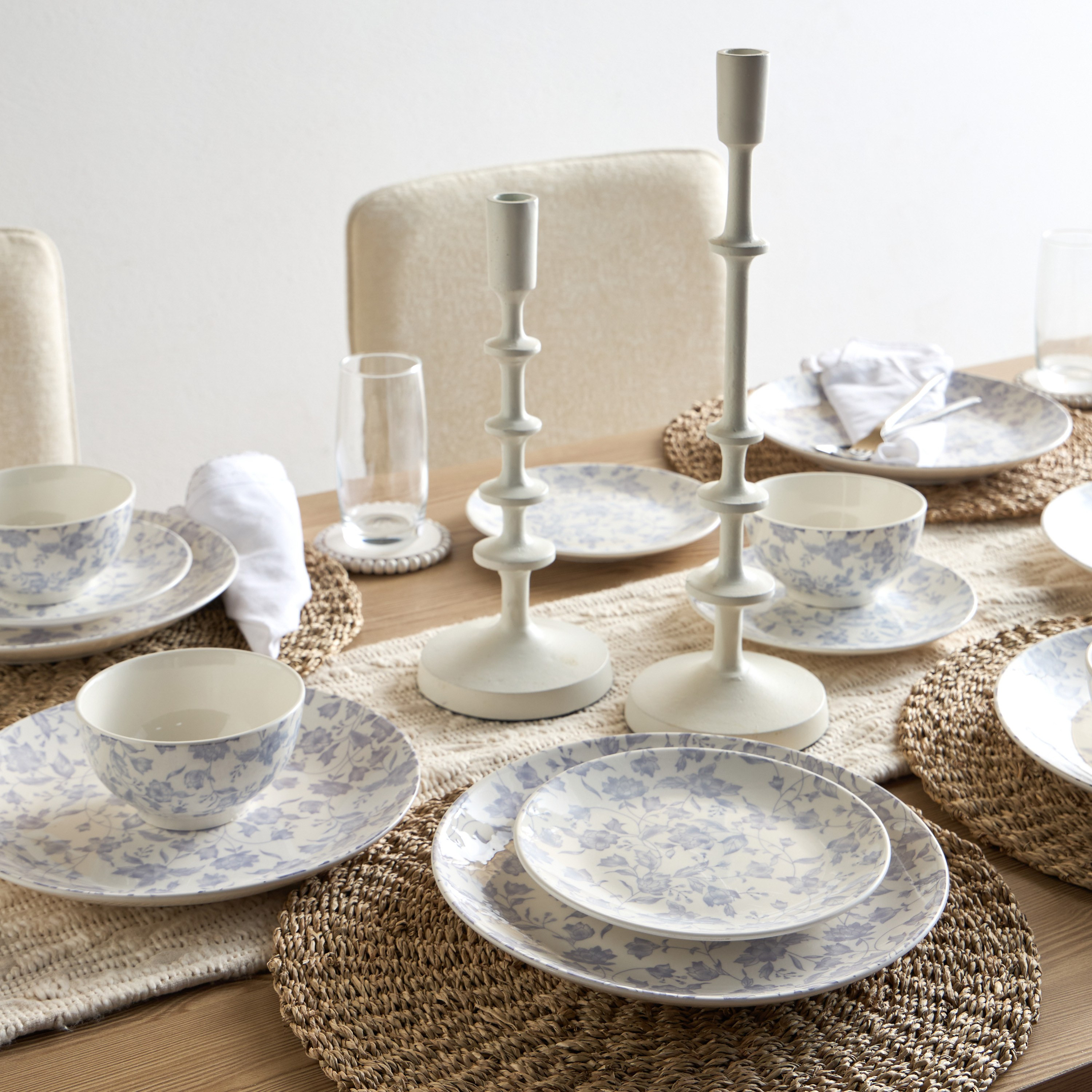 Florea 18-Piece New Bone China Dinner Set - Serves 6-household-dining-dinnerware-dinnersets-image-4