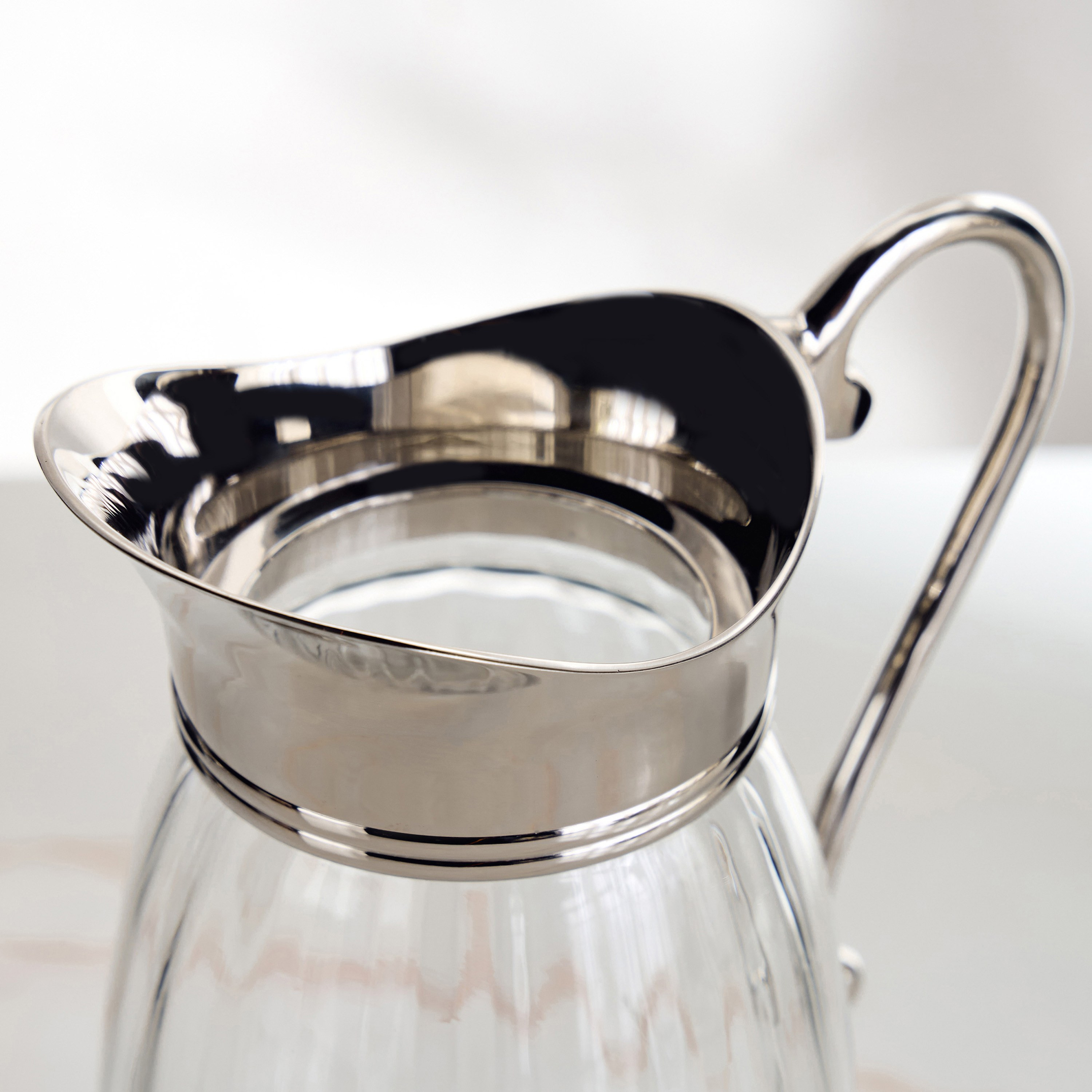 Terresa Metal Jug-household-dining-drinkserveware-jugsdecantersandcarafes-image-2