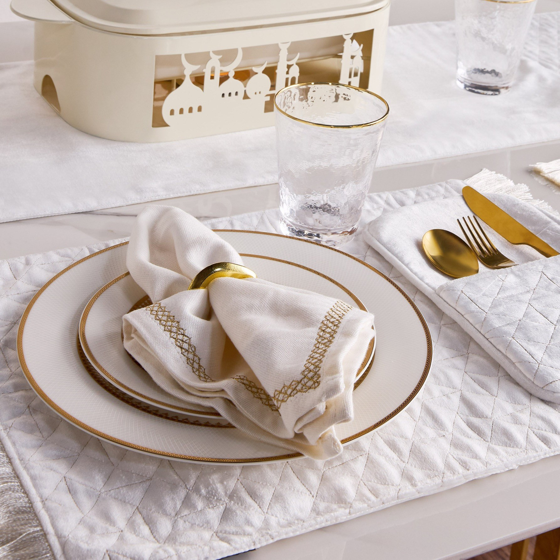 Nexus Runner - 33x120 cm-household-dining-tablelinen-runnersandtablecovers-image-4