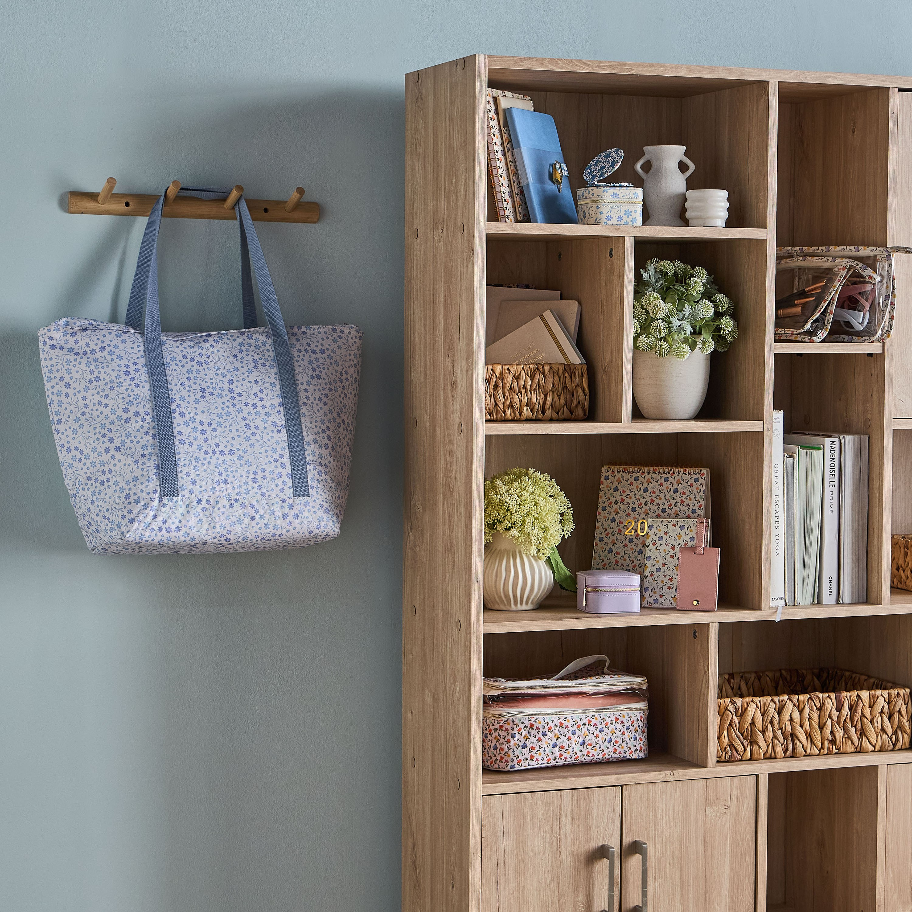 Wynter Travel Jewellery Organizer-household-storage-jewelleryorganizing-jewelleryboxesandstands-image-4