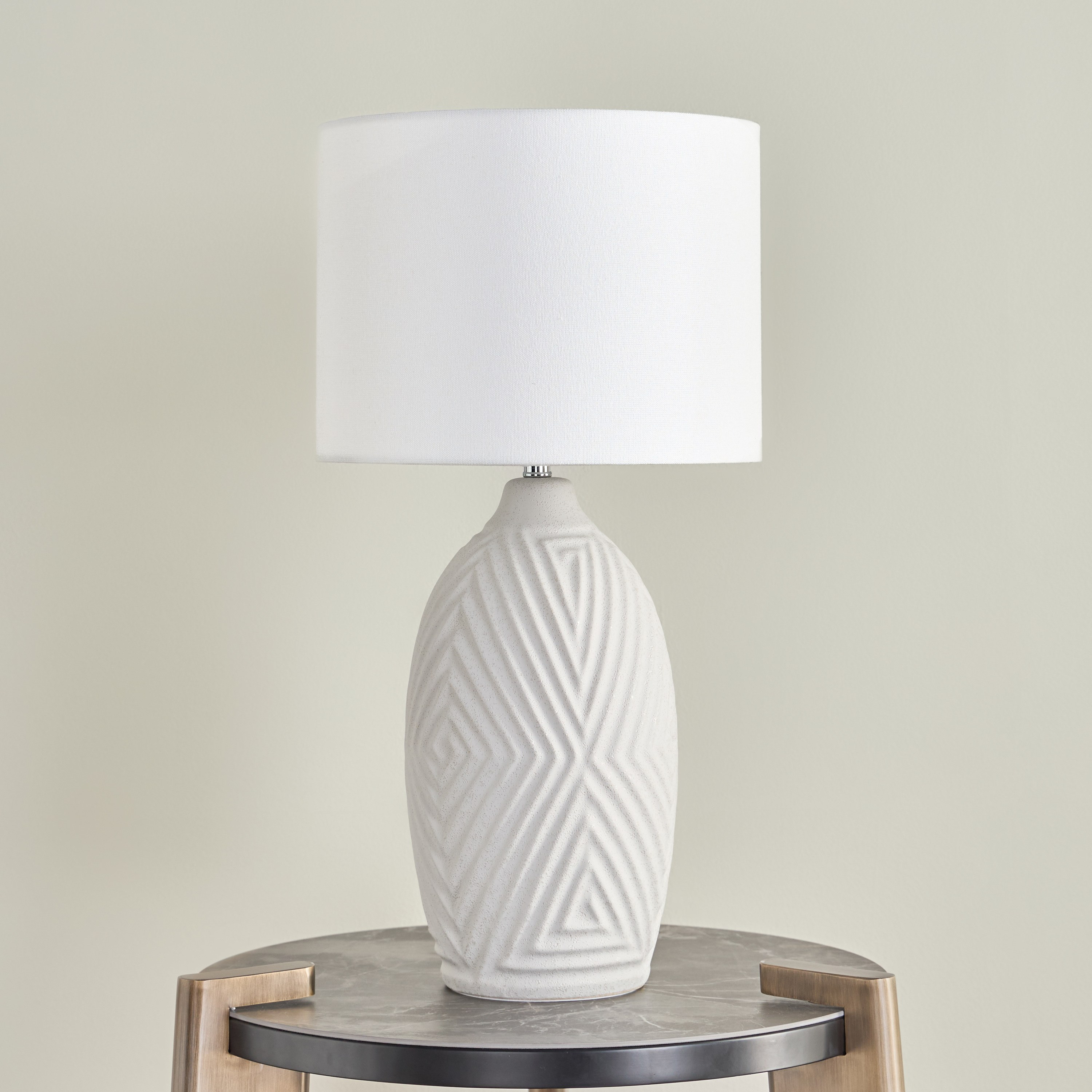 Donna Ceramic Table Lamp - 62 cm-household-lighting-tableanddesklamps-image-1
