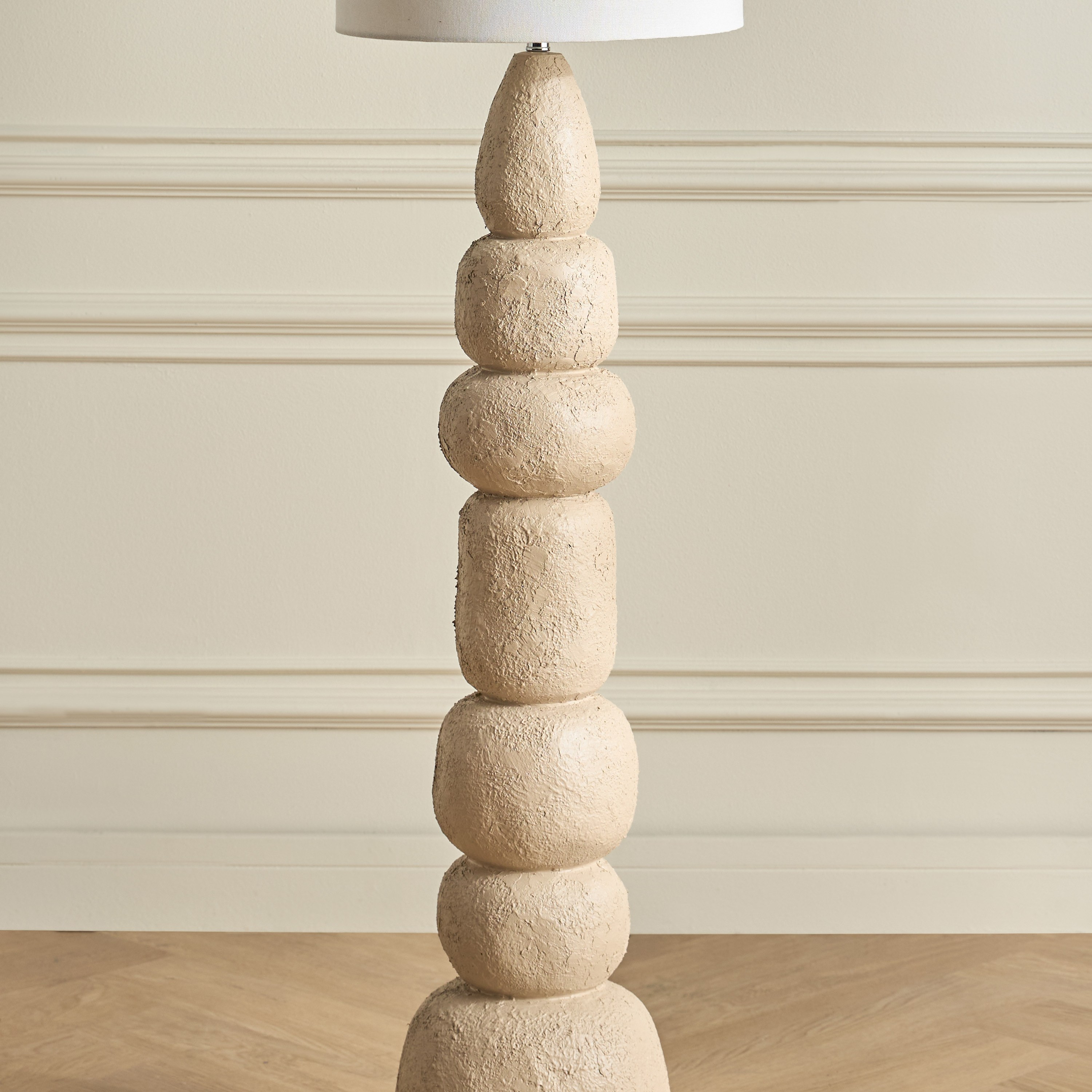 Everest Polyresin Floor Lamp - 150 cm-household-lighting-floorlamps-image-4
