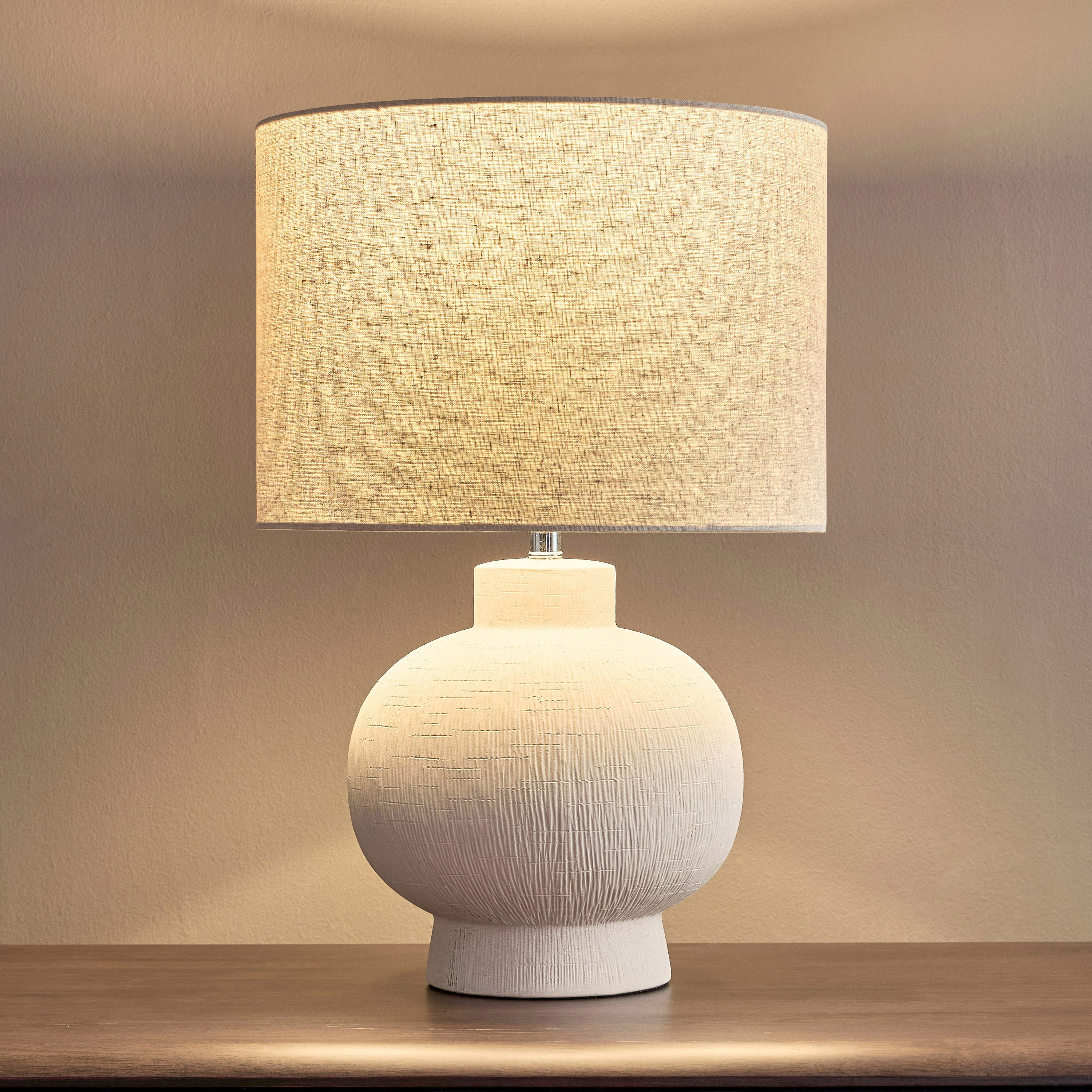 Huggon Ceramic Table Lamp - 54 cm-household-lighting-tableanddesklamps-image-2