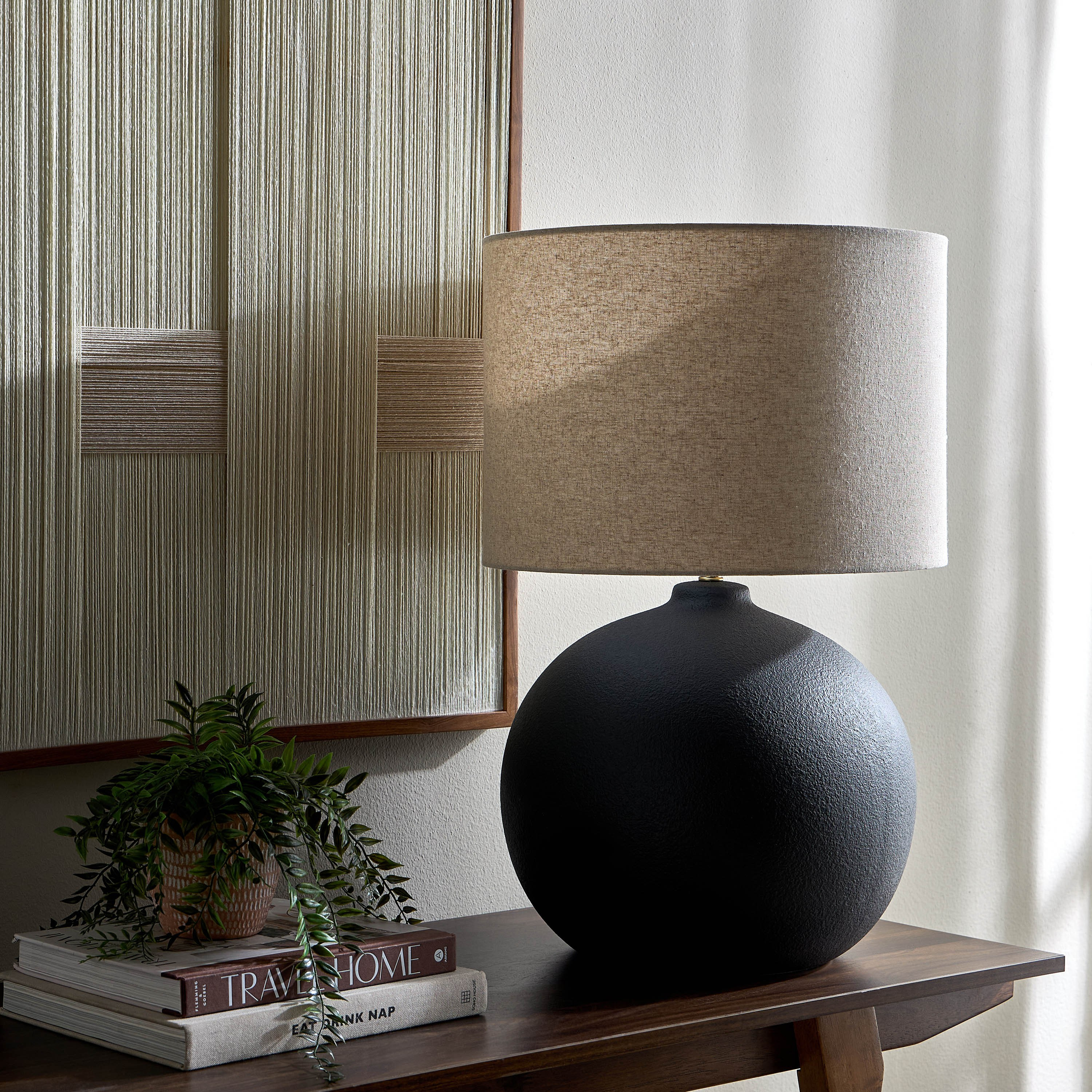 Enzo Ceramic Table Lamp - 61 cm-household-lighting-tableanddesklamps-image-4