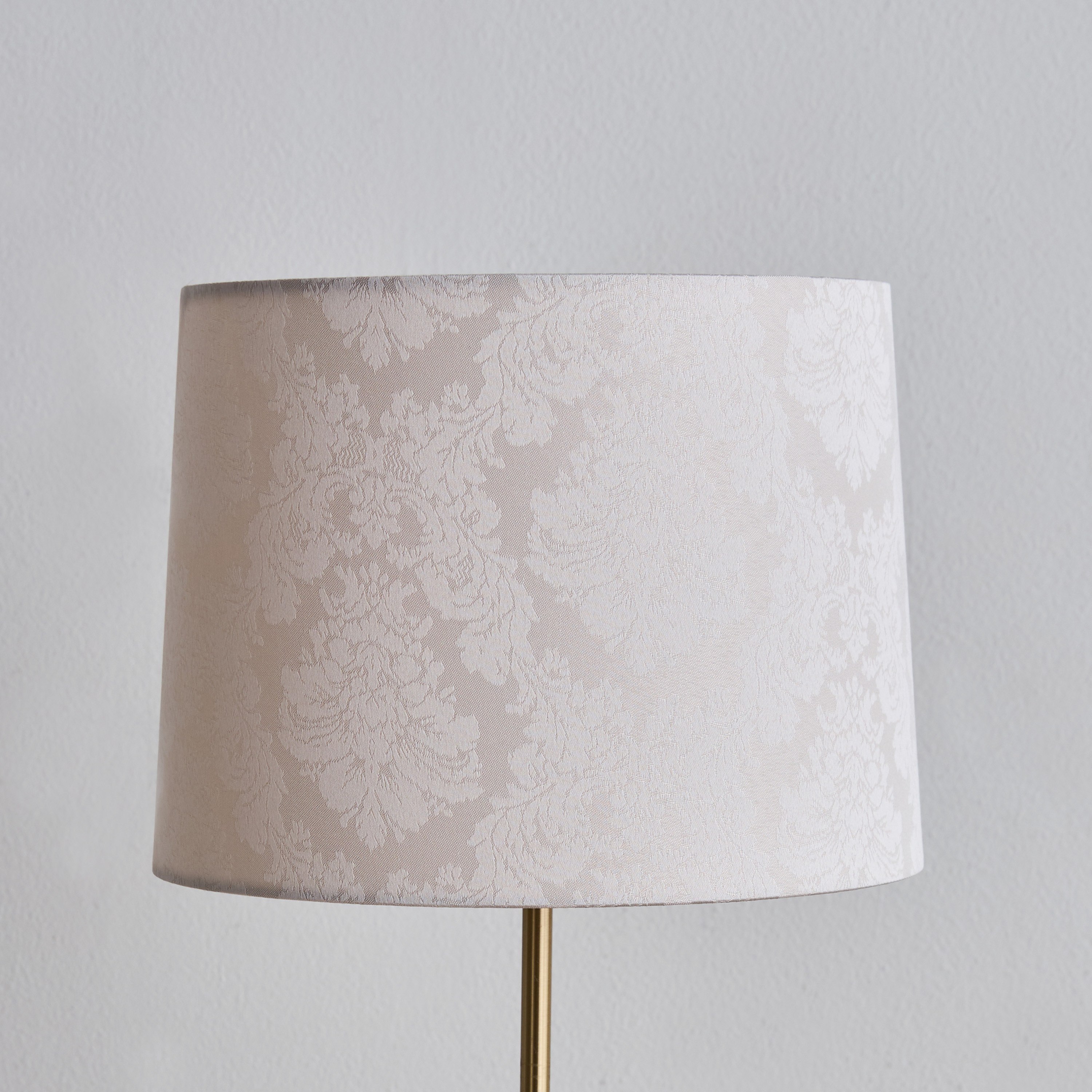 Mix and Match Lamp Shade with Reversible Gimble - 20 cm-household-lighting-tableanddesklamps-image-1