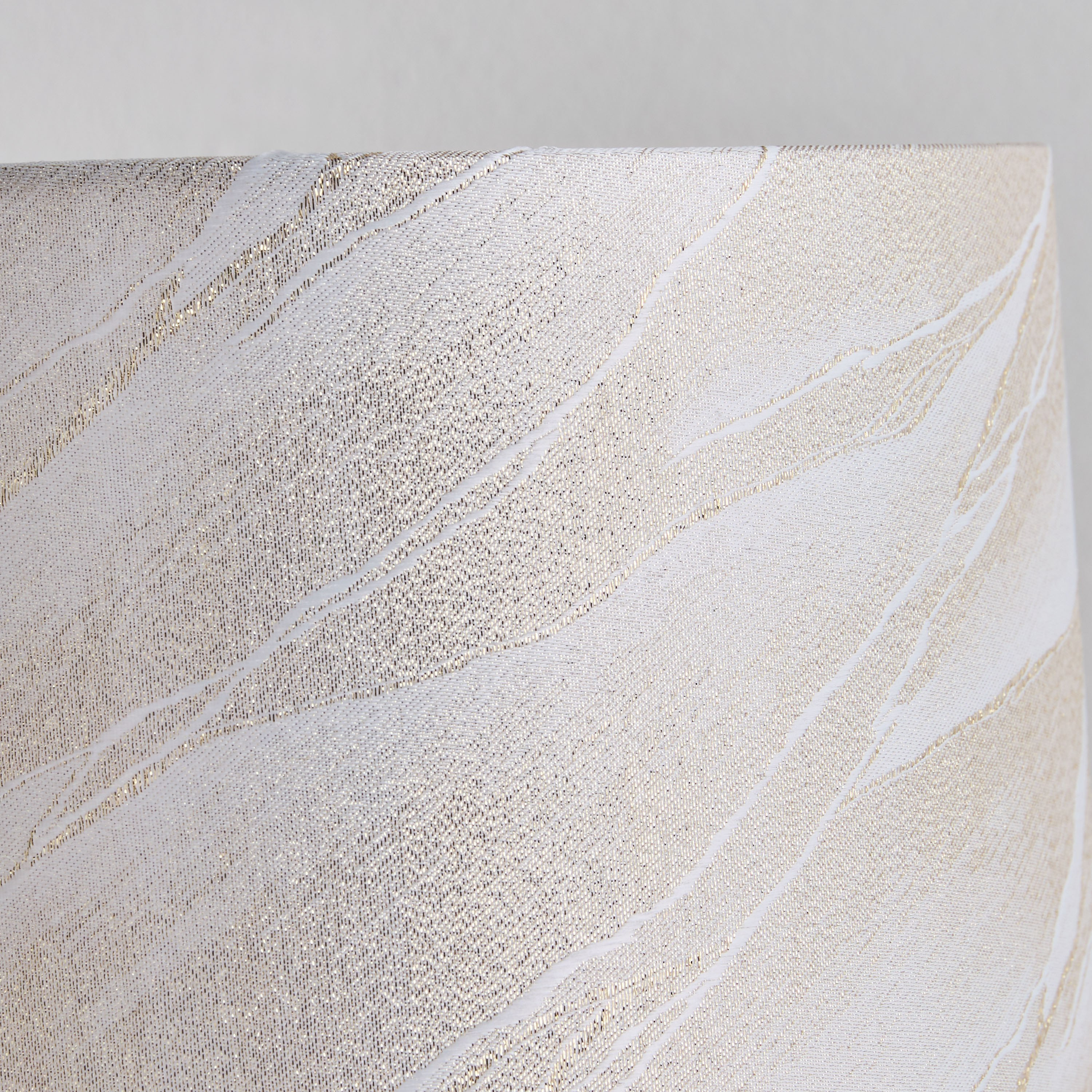 Mix and Match Lamp Shade with Reversible Gimble - 20 cm-household-lighting-tableanddesklamps-image-3