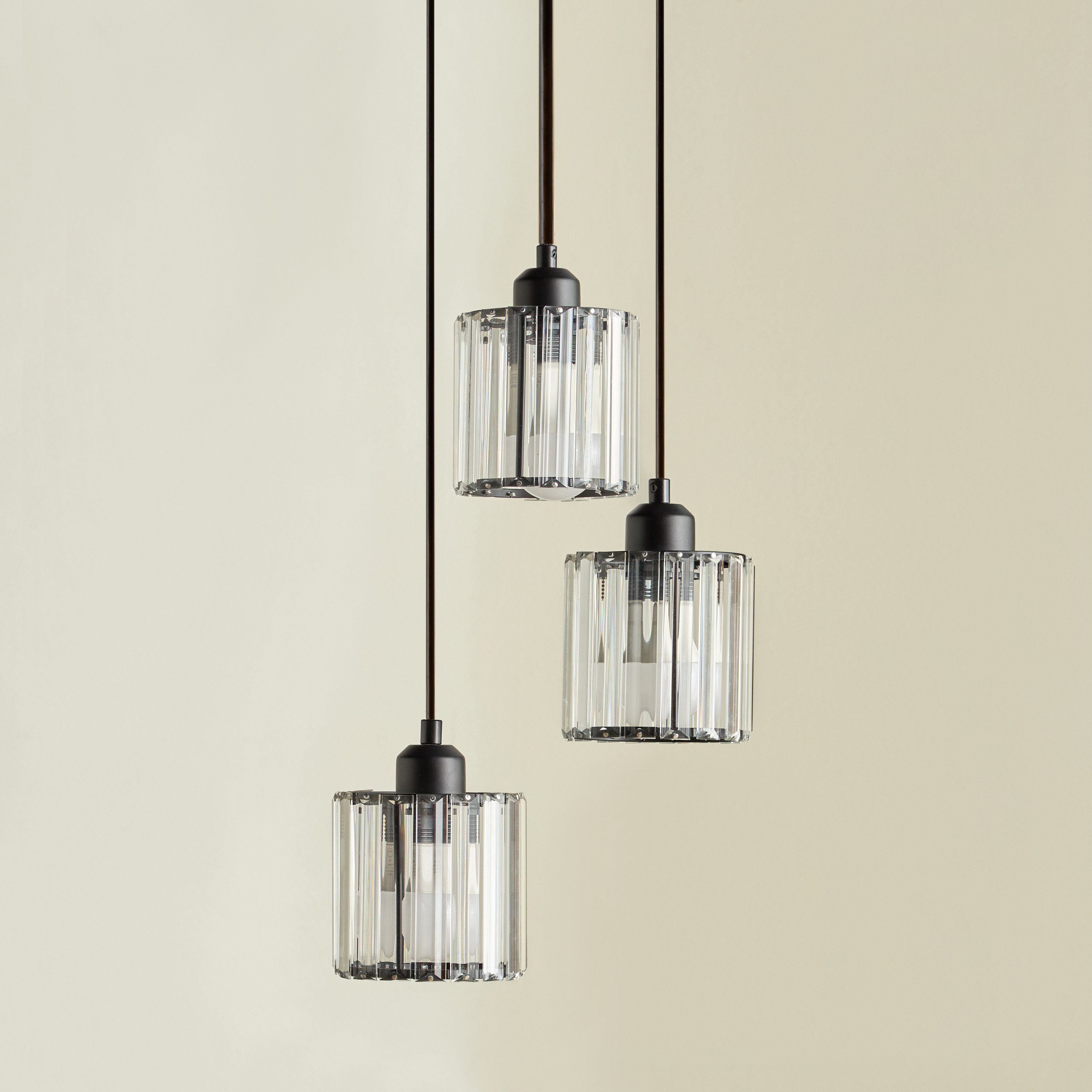 مصباح كريستال متدلي 3 لمبات - كيرا-household-lighting-ceilinglamps-clusters-image-1