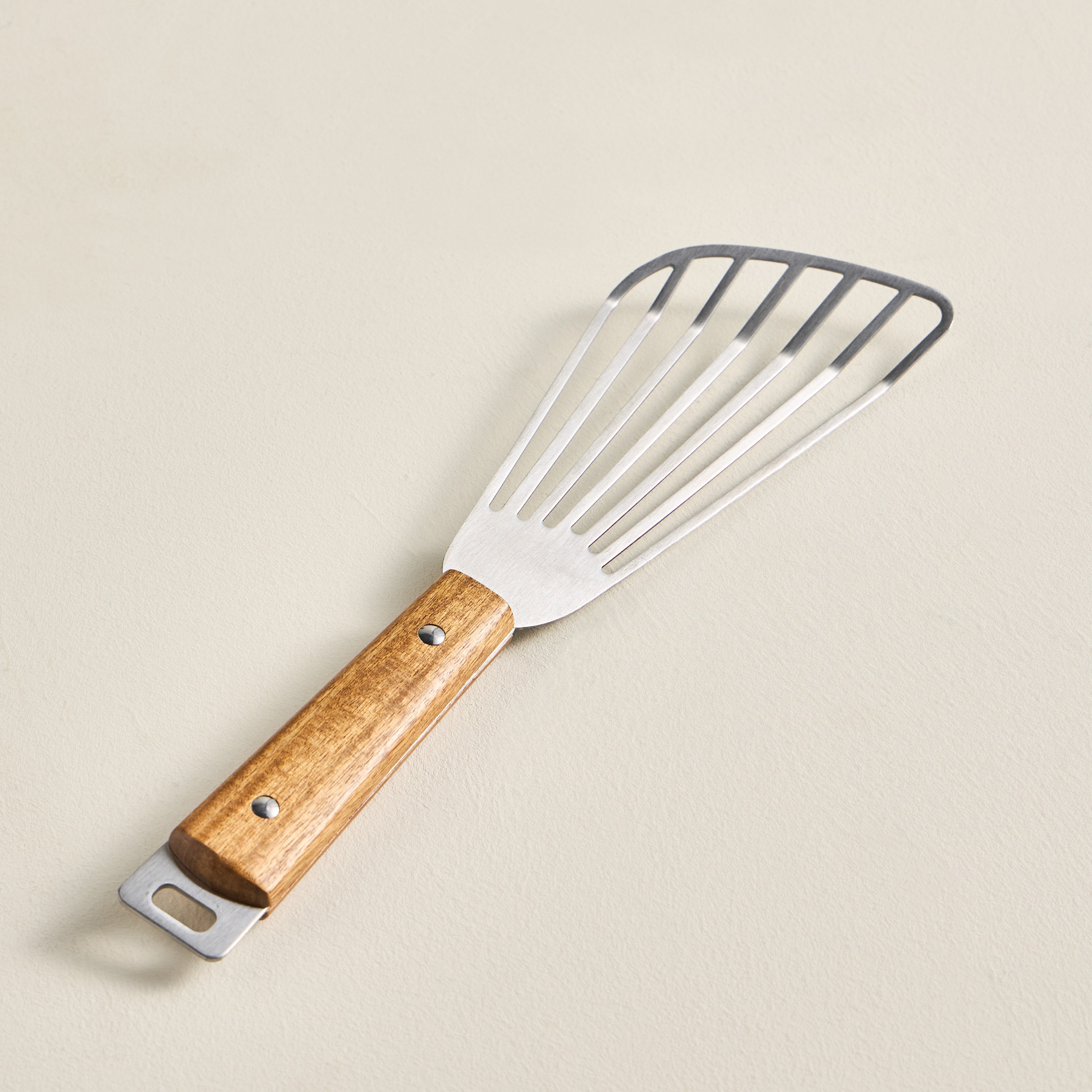 Naturelle Stainless Steel Turner-household-kitchen-kitchentoolsandutensils-cookingutensils-image-1