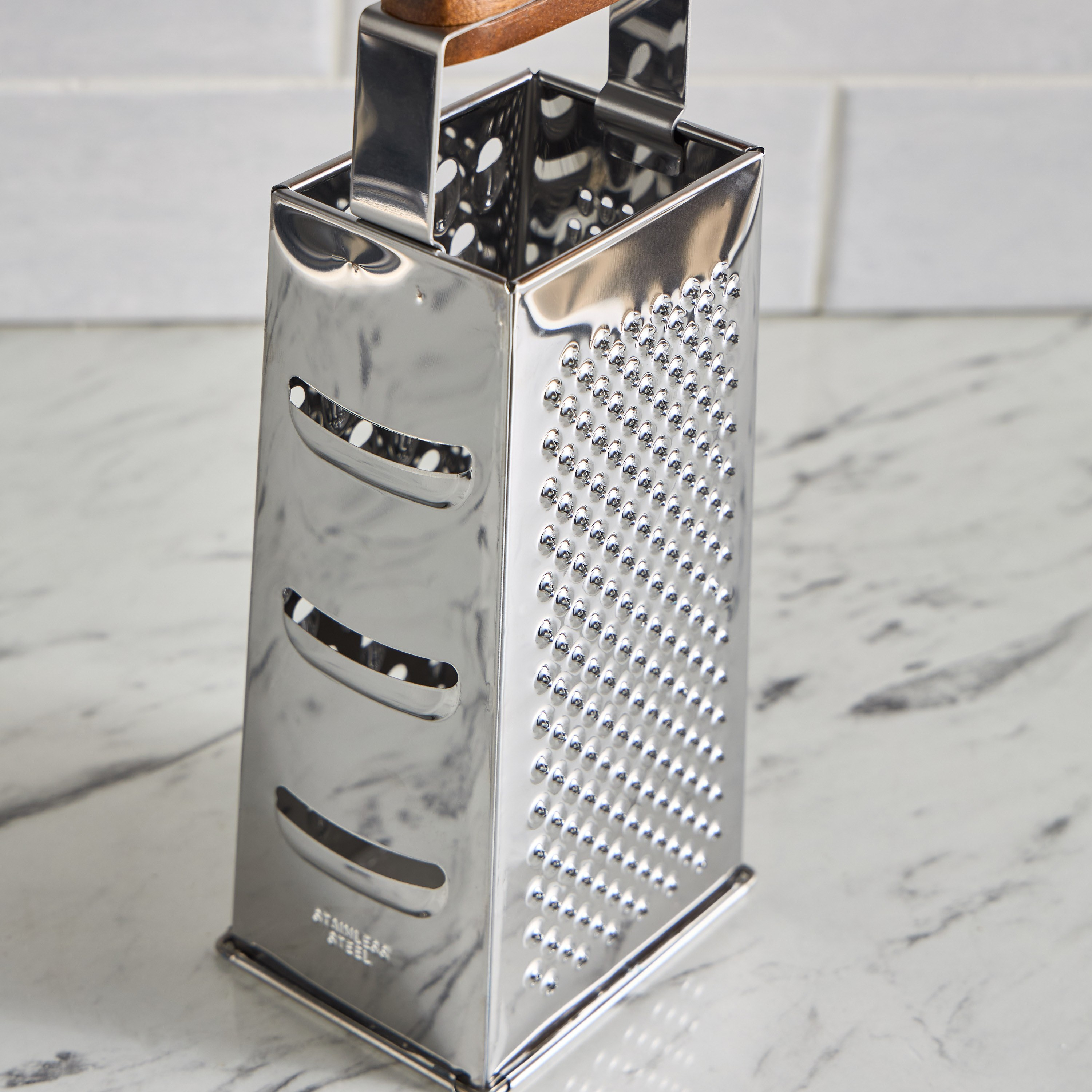 Naturelle Four-Sided Grater-household-kitchen-kitchentoolsandutensils-foodpreparationtools-image-3