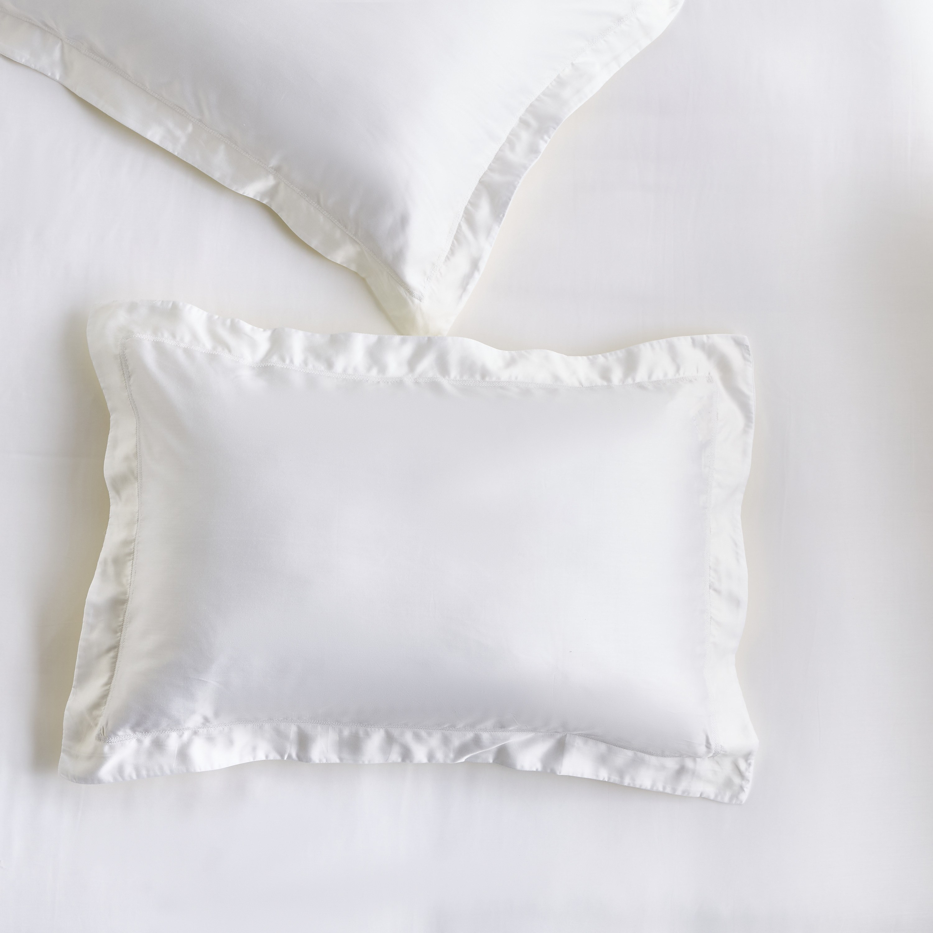 Sterla Tencel Sateen Weave 500 Thread Count 3-Piece Super King Comforter Set - 240x250 cm-household-bedding-comfortersandbedspreads-comforters-image-4