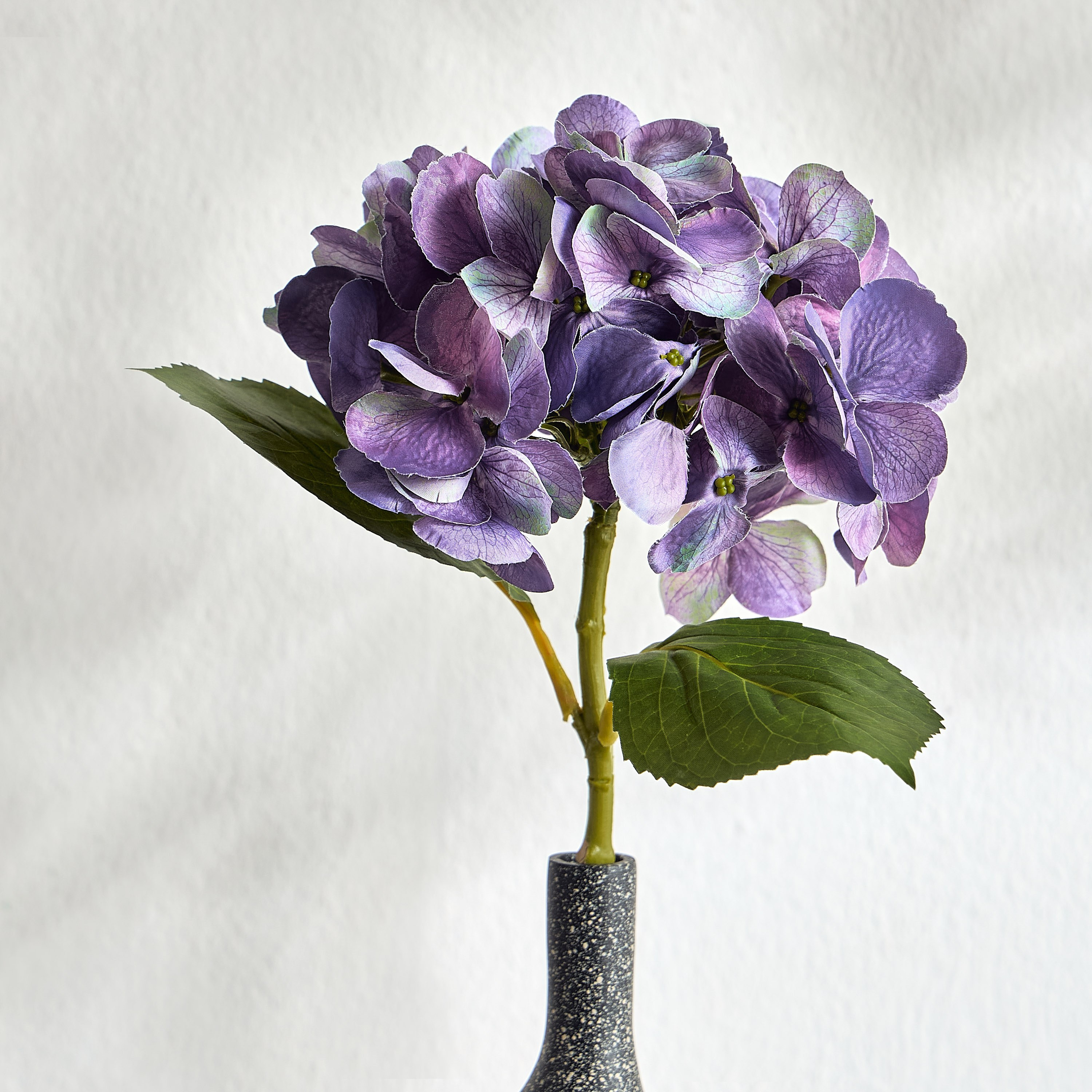 Hydrangia Spray - 46 cm-household-gardenandoutdoor-artificialflowersandplants-stems-image-1