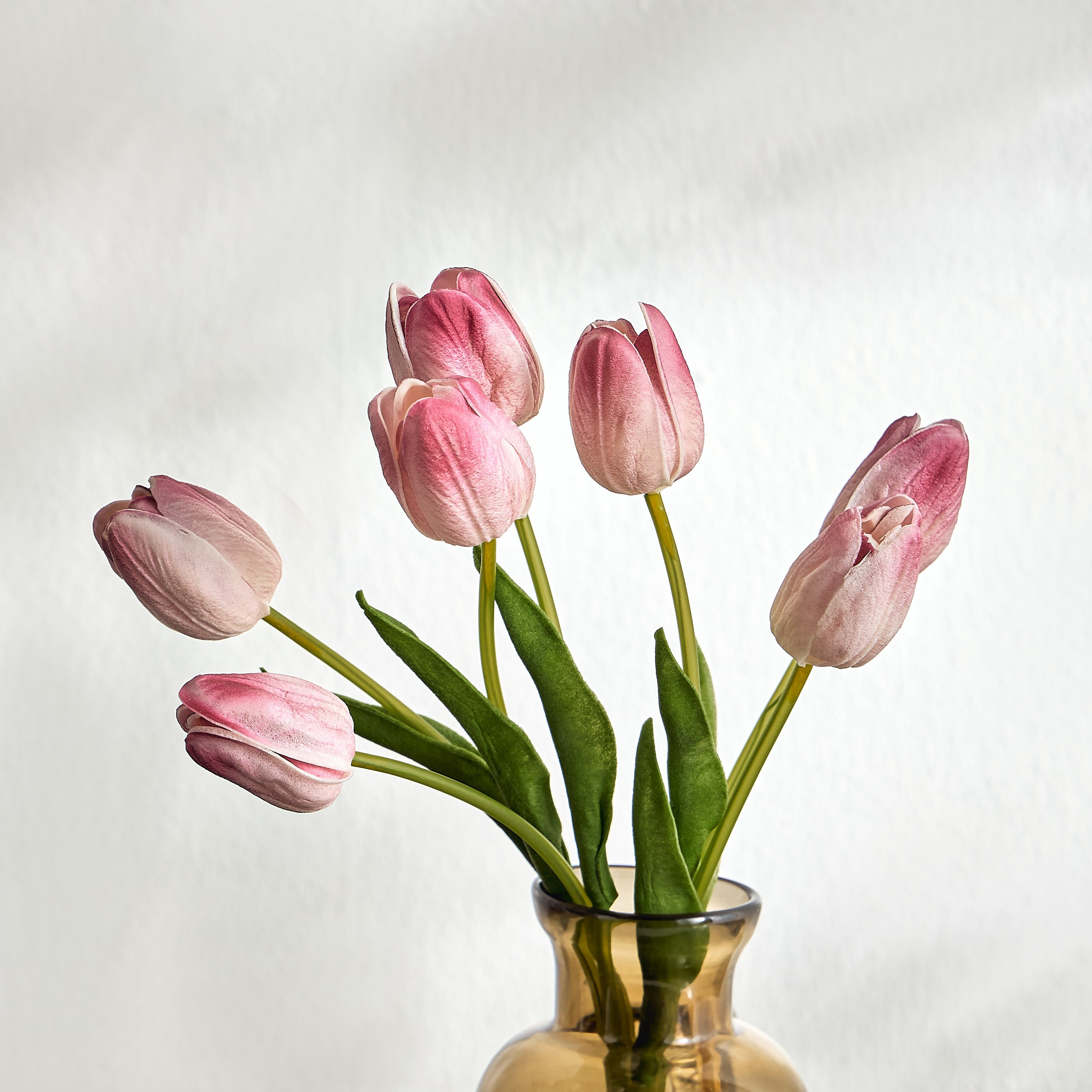 Tulip Bundle - 38 cm-household-gardenandoutdoor-artificialflowersandplants-bundlesandbouquets-image-1