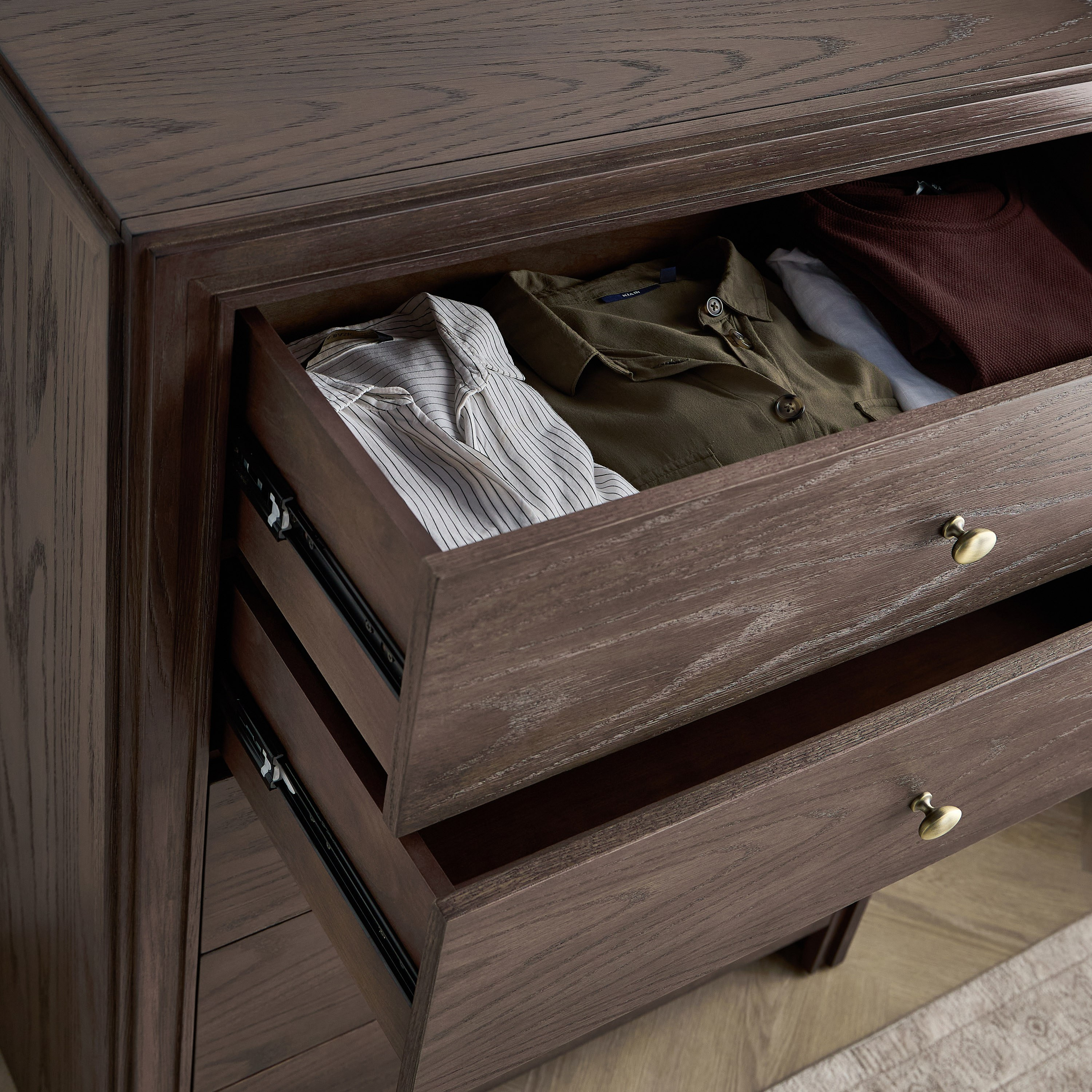 وحدة تخزين 5 أدراج - هيرتدج-furniture-bedroom-chestofdrawers-image-3