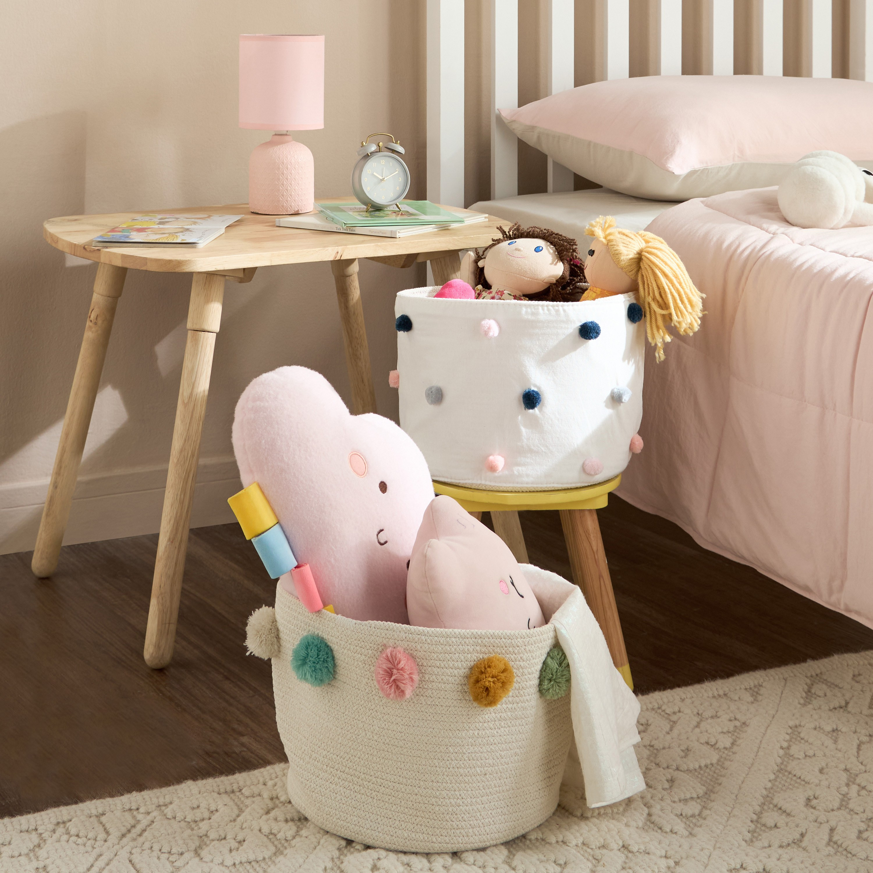 سلة قطن ناعمة بأحبال وكرات بوم بوم - دارسي-babyandkids-bathandstorage-storage-binsandbaskets-image-3