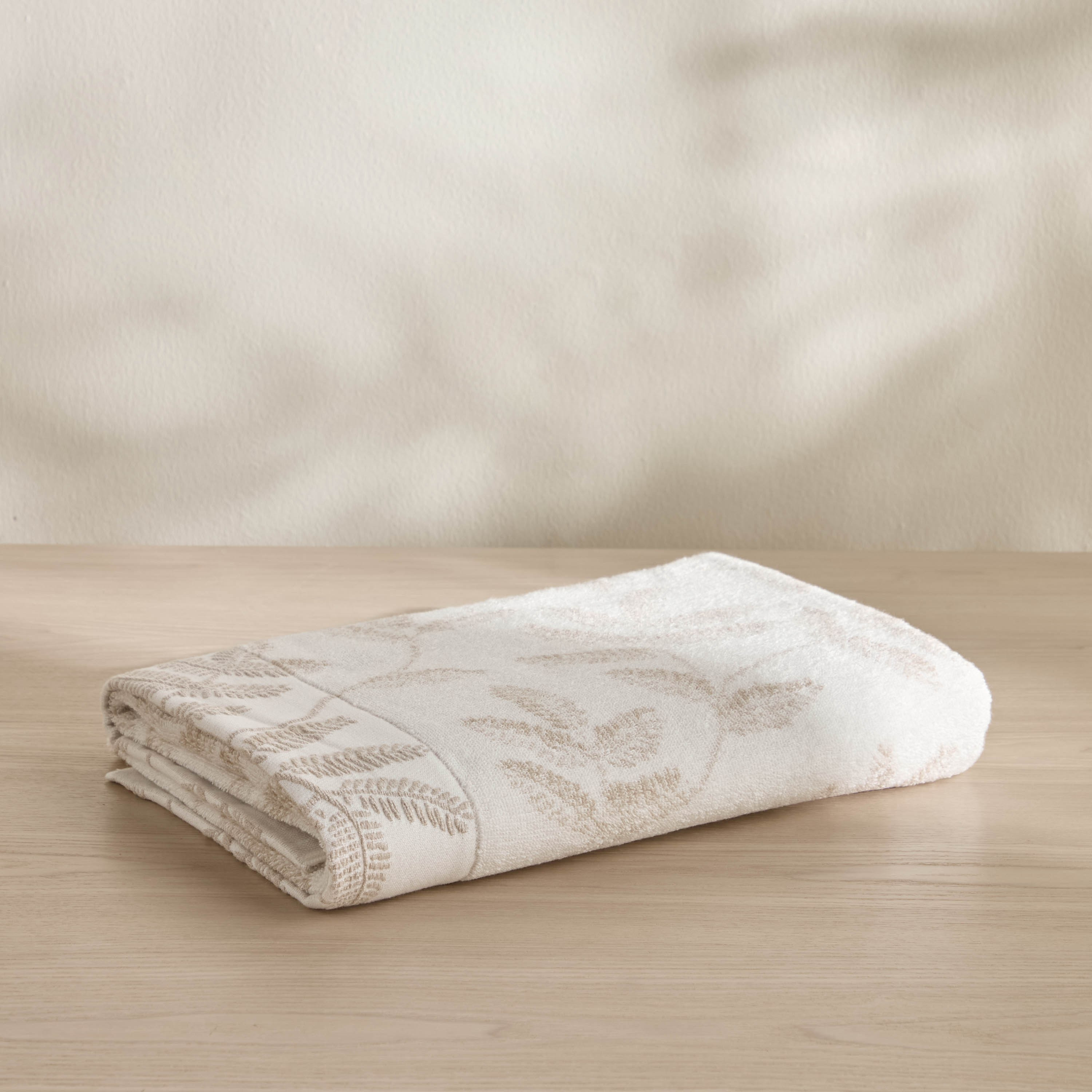 Oasis Breeze 550 GSM Portuguese Cotton Bath Towel - 70x140 cm-household-bathandlaundry-bathlinen-towels-image-1