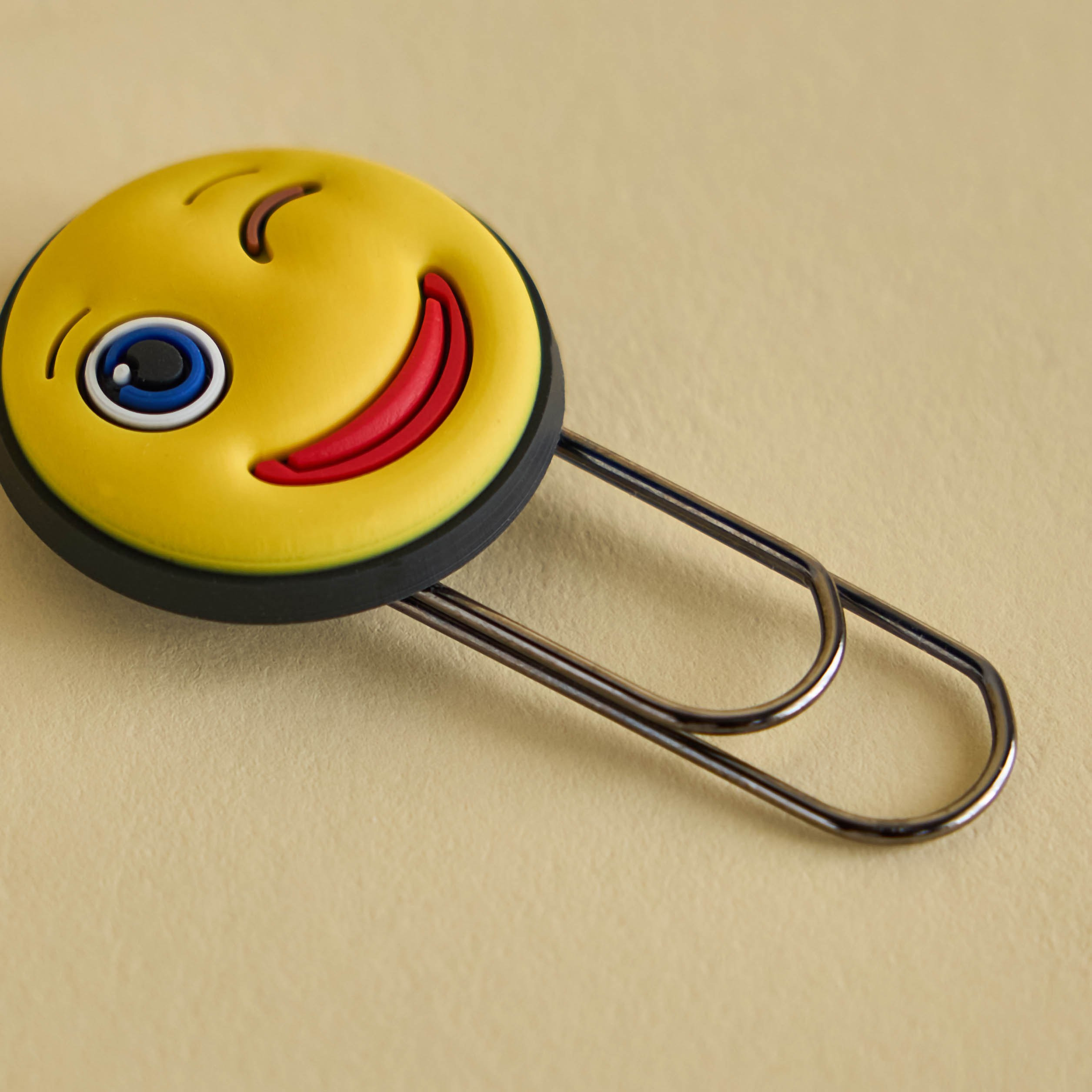 Smiley Bookmark-babyandkids-schoolessentials-stationery-image-2