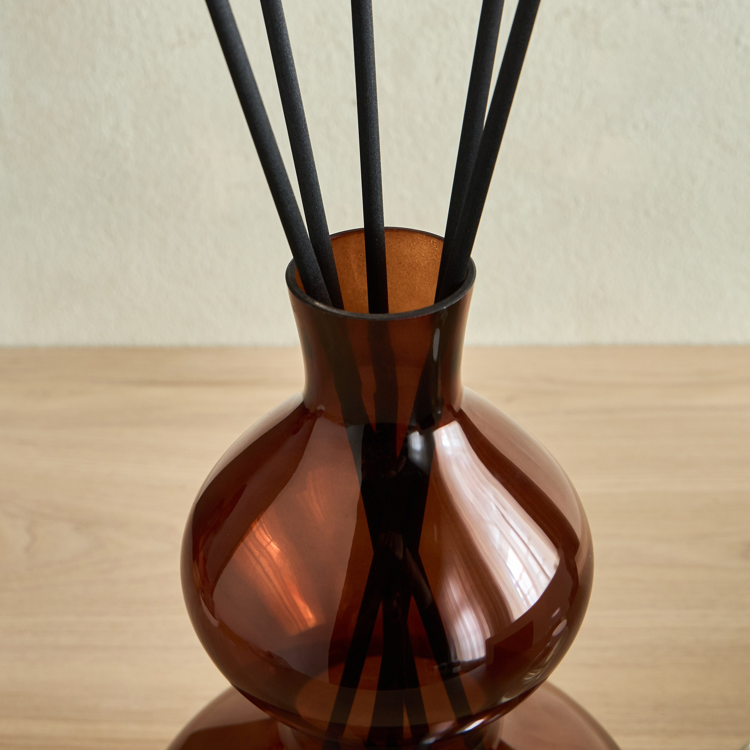 موزع عطور ديكور بالأعواد ميد أوف ساند - بوجي - 1 لتر-household-homefragrance-reeddiffusers-image-3