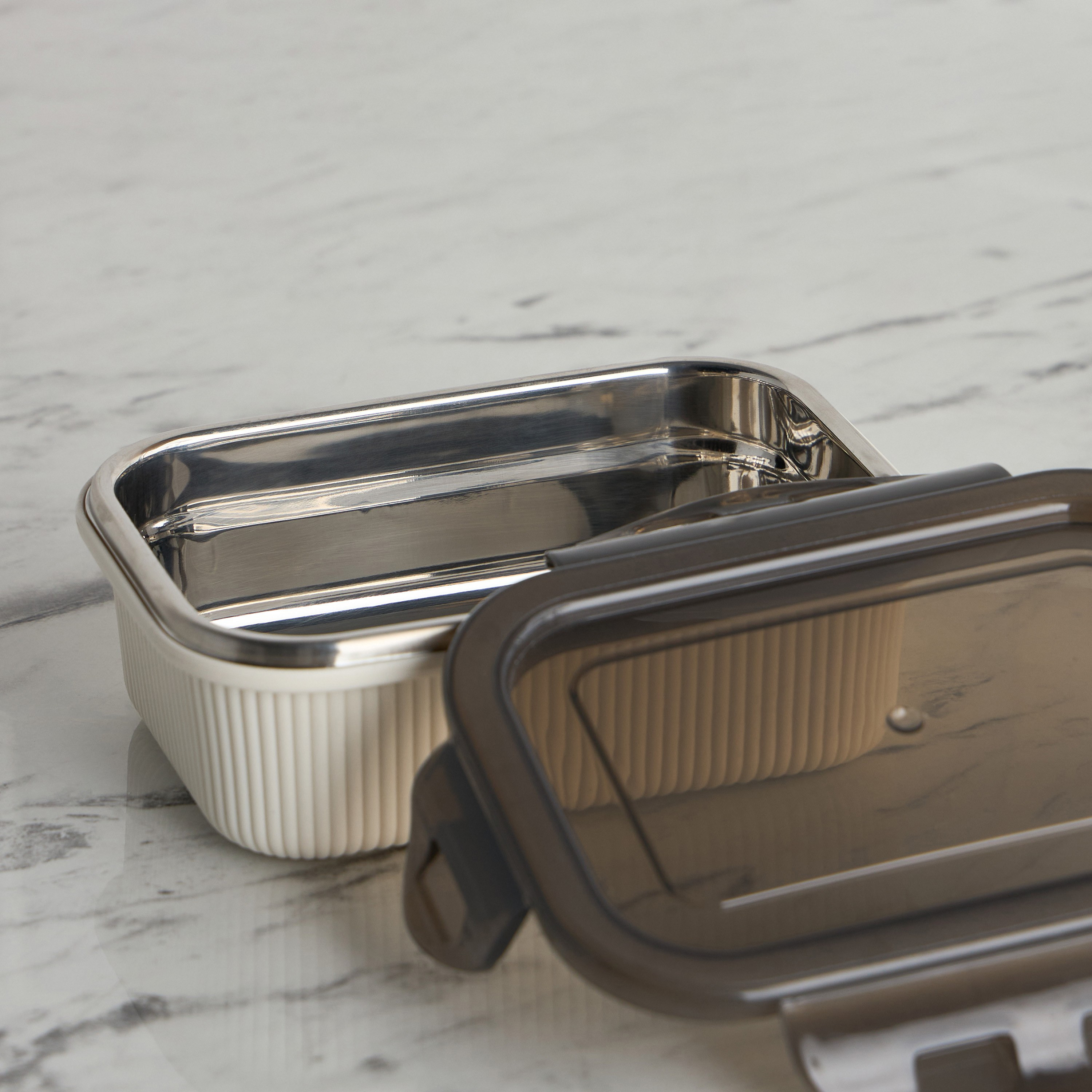 Fazzo Food Container - 400 ml-household-kitchen-foodstorage-containers-image-2
