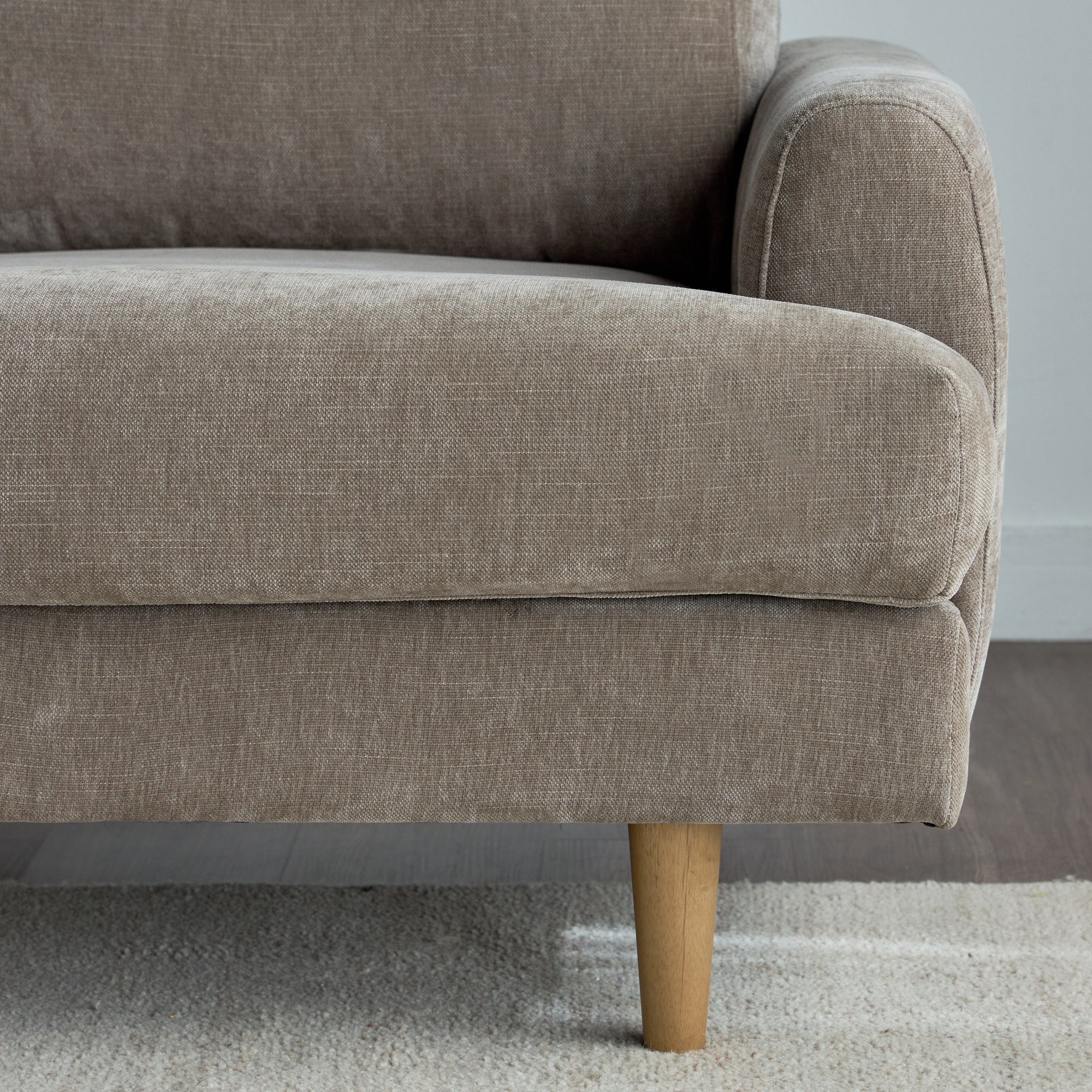 كرسي قماش بمساند ذراعين - ألبان-furniture-sofaandseating-armchairs-image-5