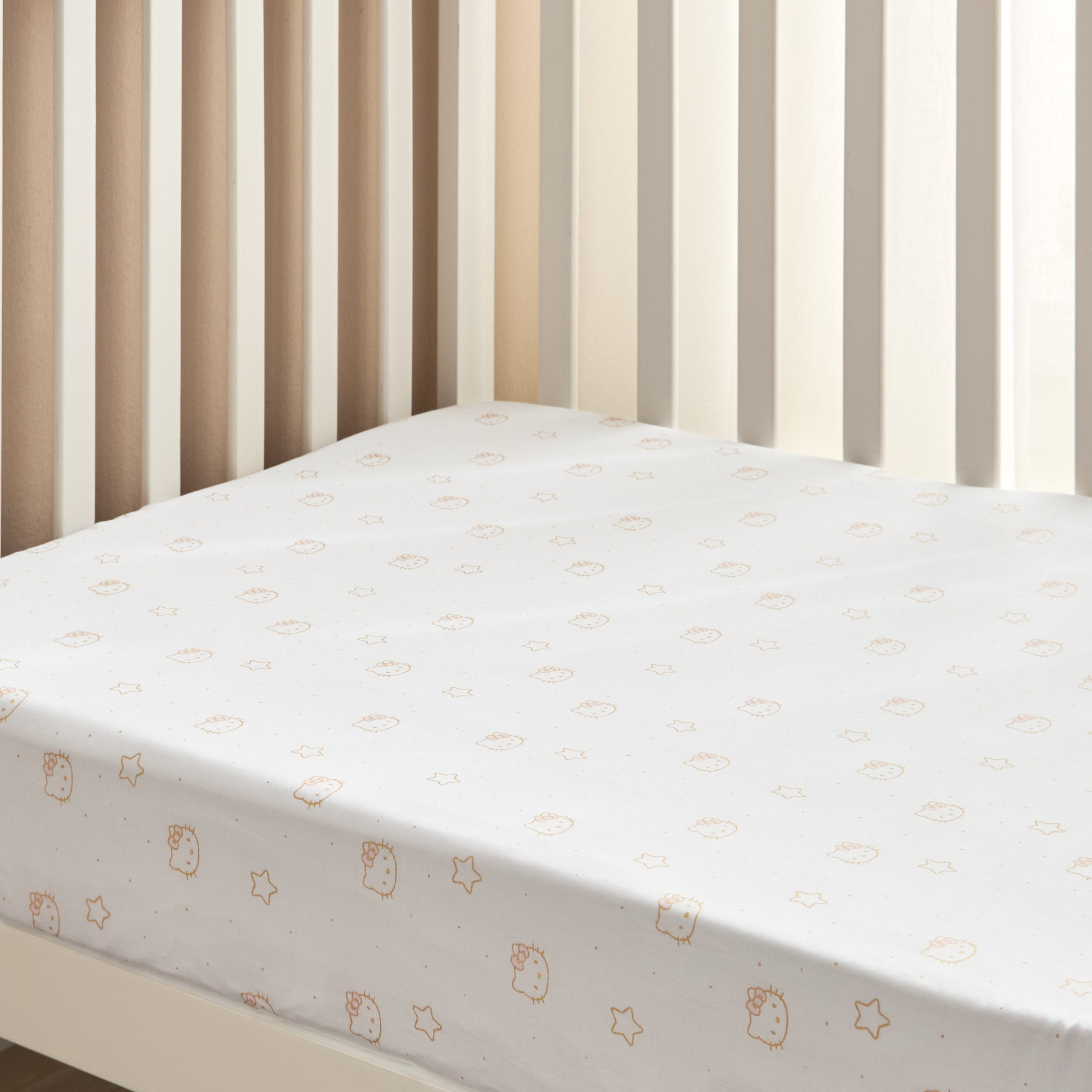 Hello Kitty Cotton Single Fitted Sheet - 90x200 cm-babyandkids-beddingandwindows-bedding-fittedandflatsheets-image-1