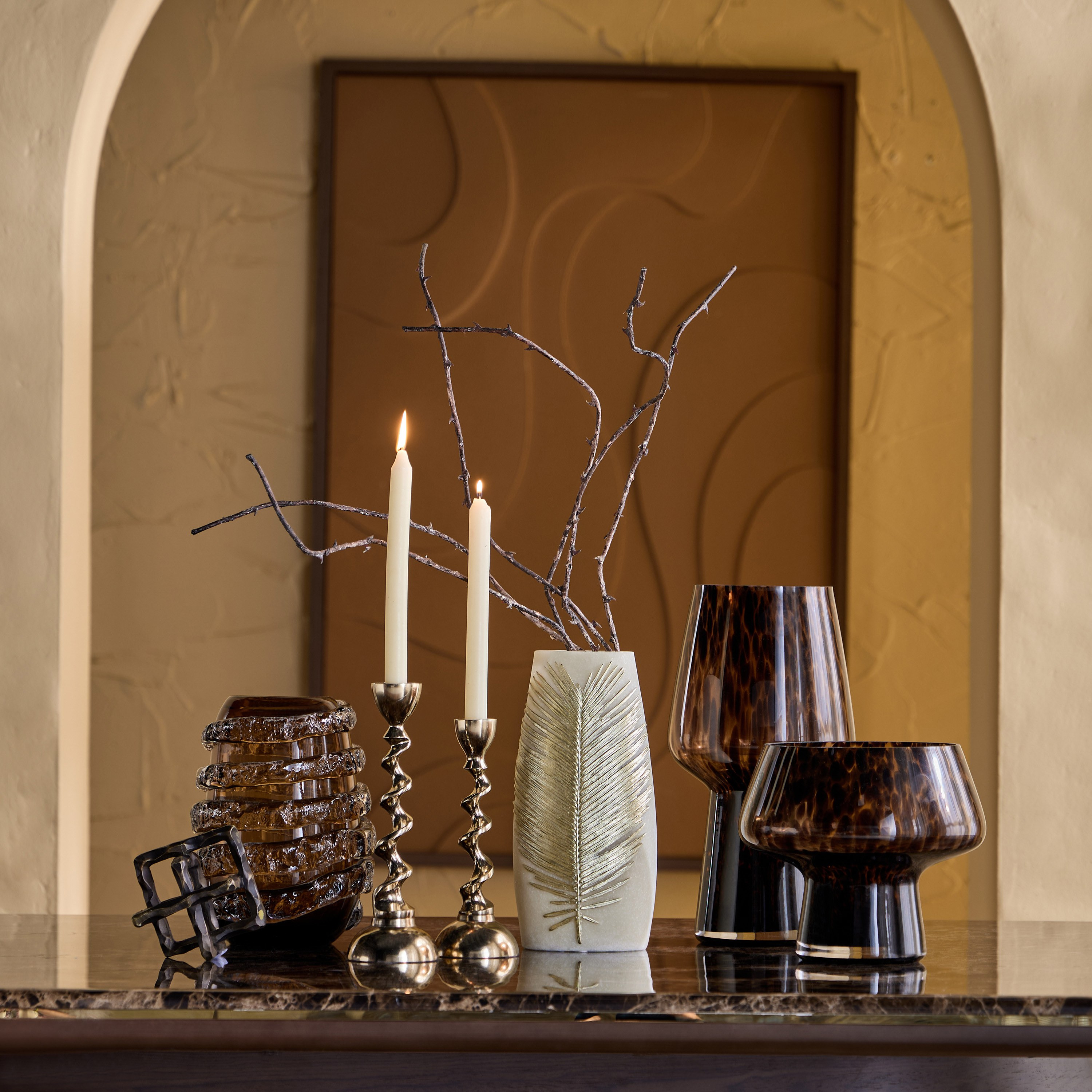 Tamara Glass Table Vase - 25 cm-household-decor-vasesandbowls-image-3